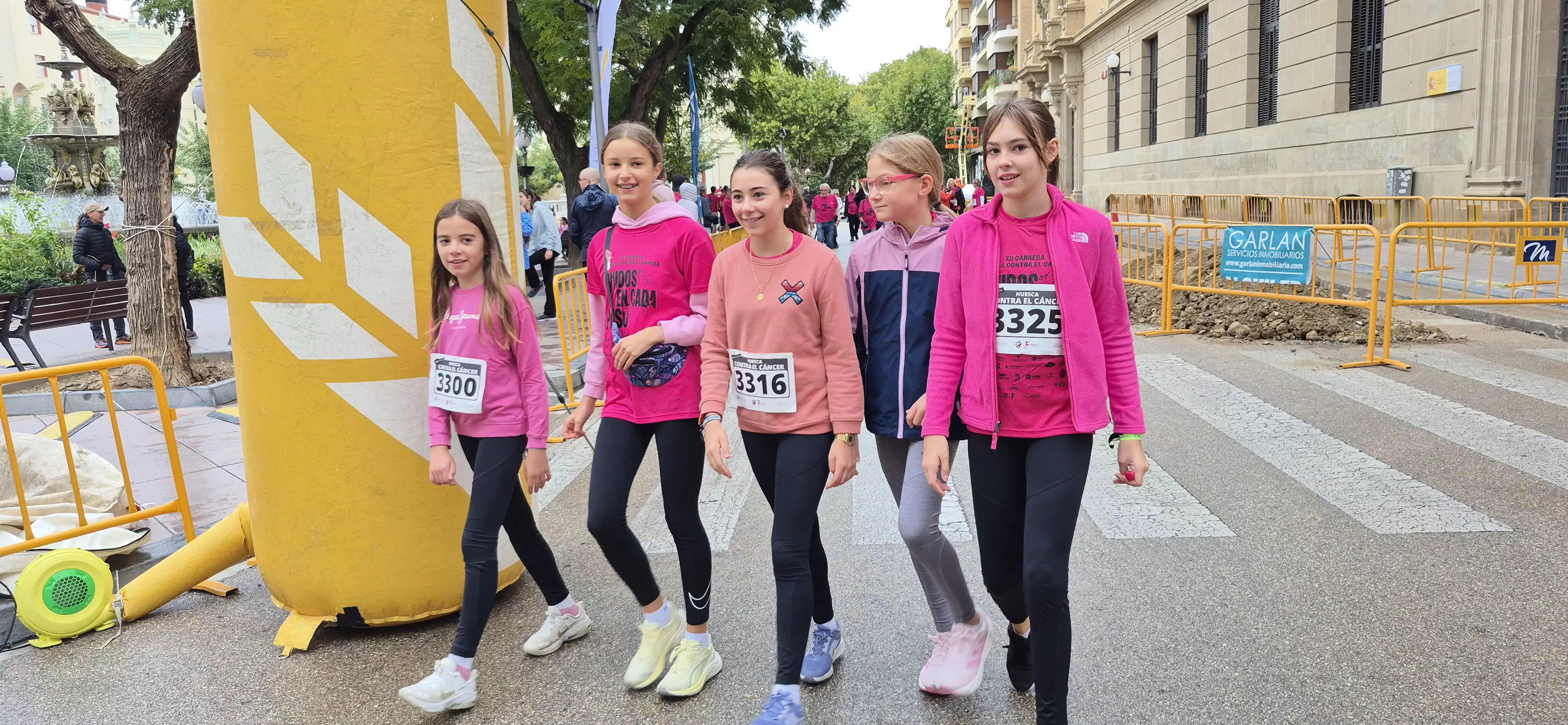 XII Carrera contra el cáncer de Huesca. Foto Myriam Martínez