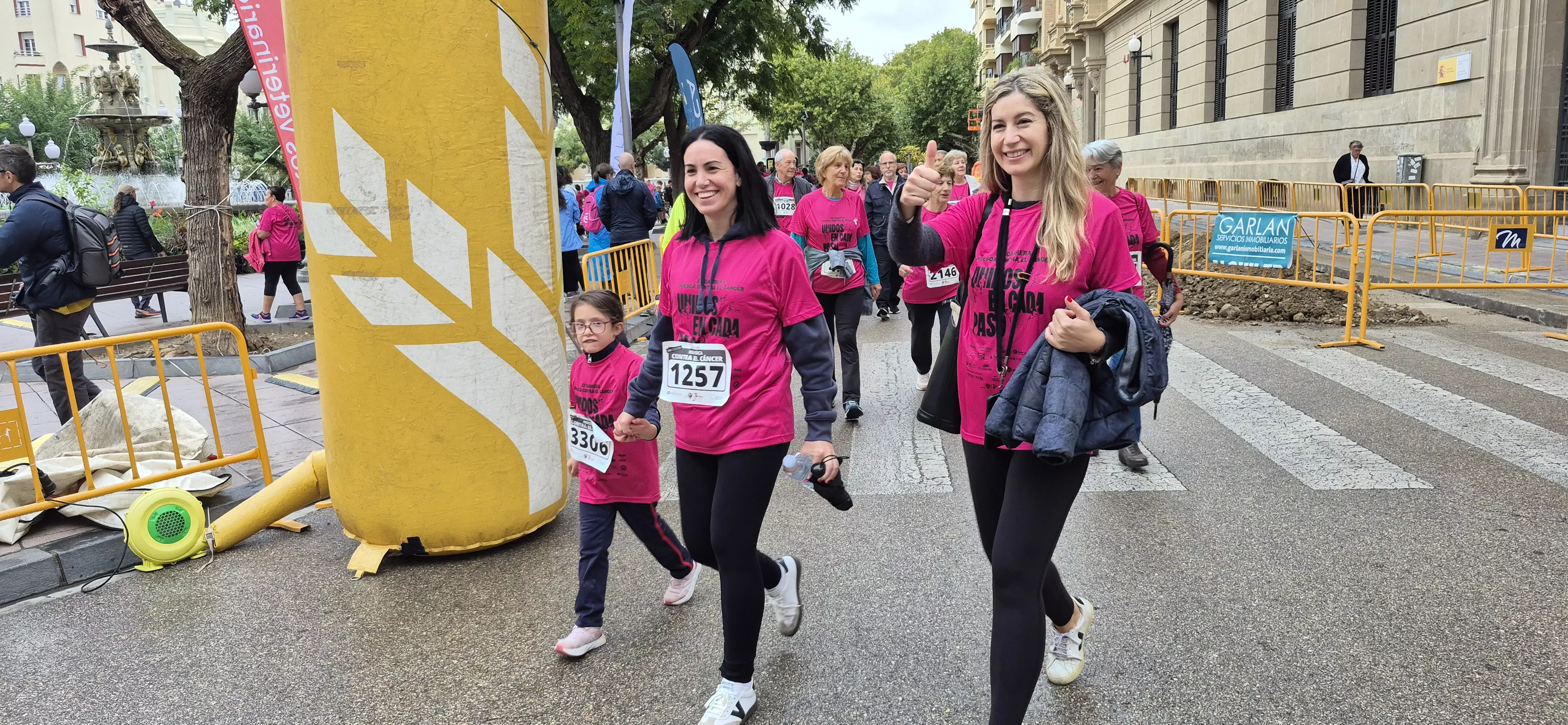 XII Carrera contra el cáncer de Huesca. Foto Myriam Martínez