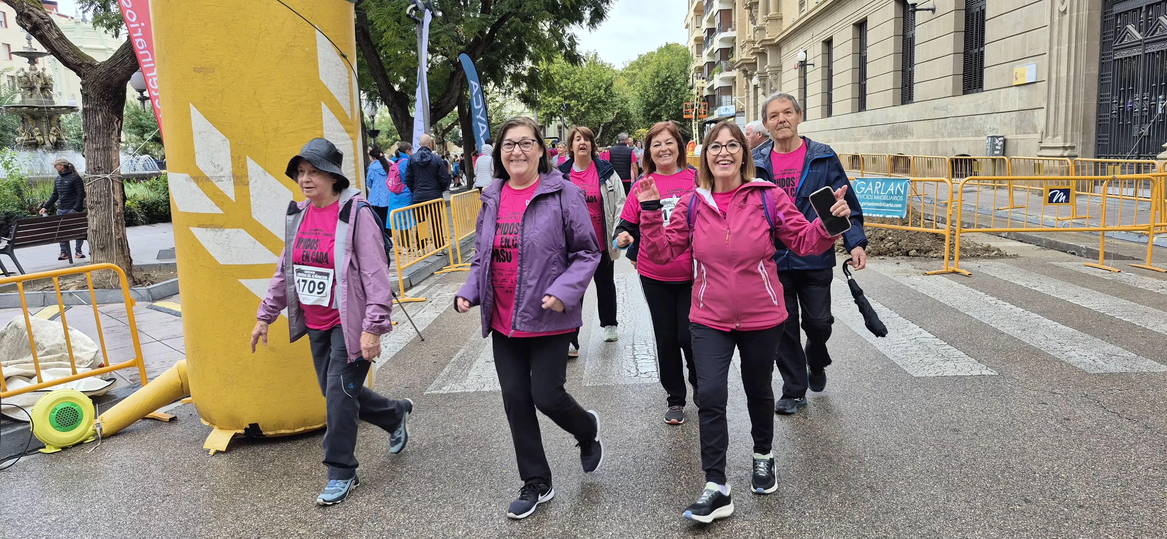 XII Carrera contra el cáncer de Huesca. Foto Myriam Martínez