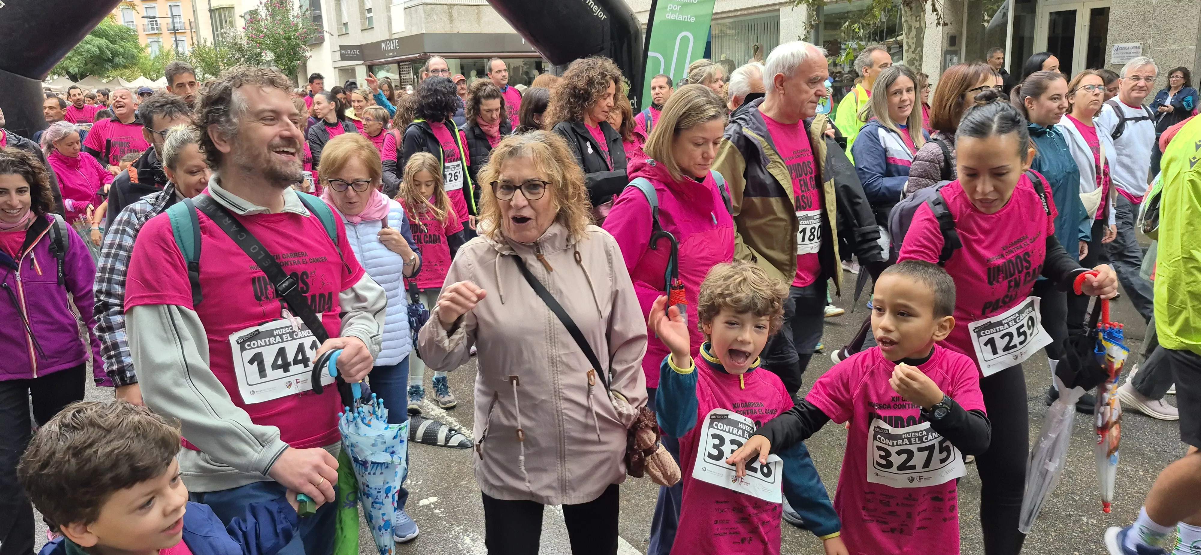 XII Carrera contra el cáncer de Huesca. Foto Myriam Martínez