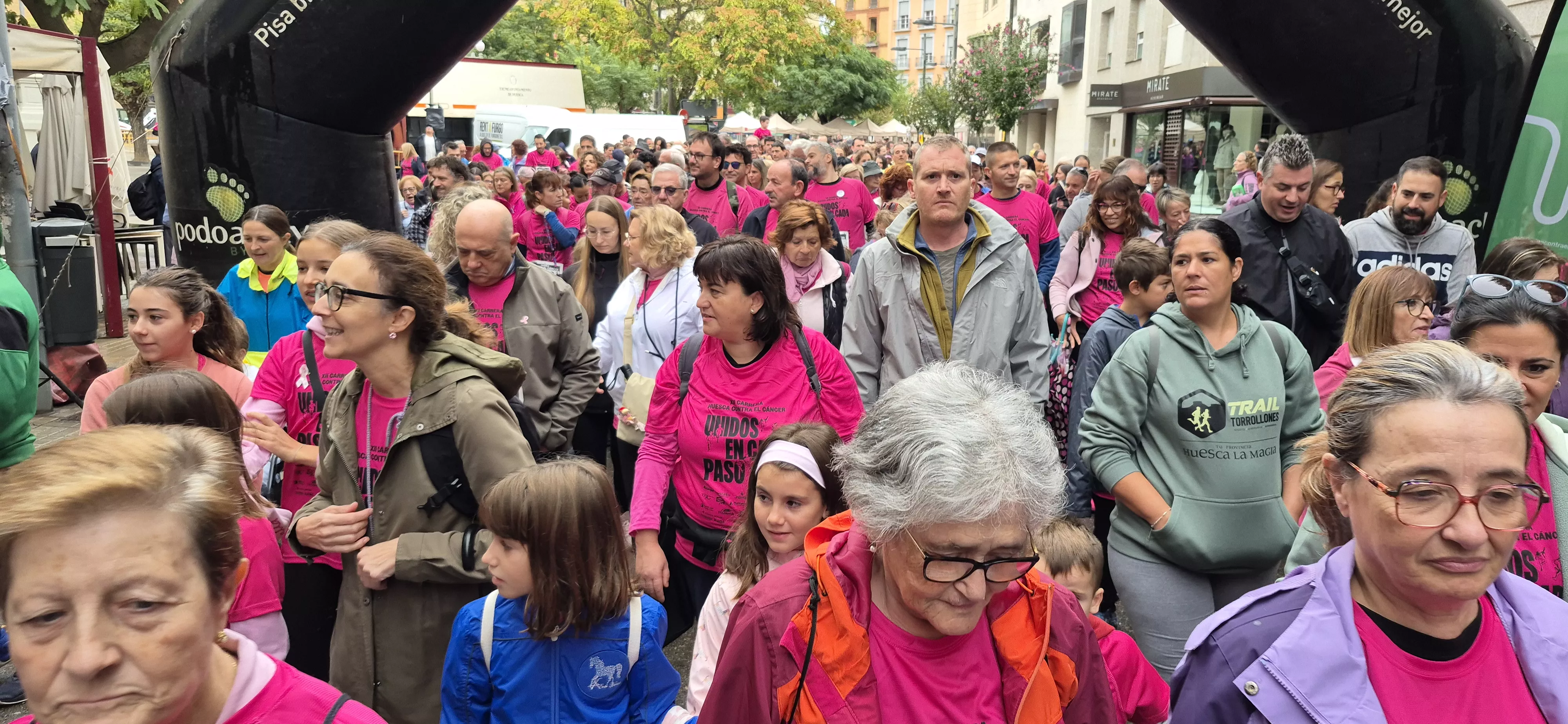 XII Carrera contra el cáncer de Huesca. Foto Myriam Martínez