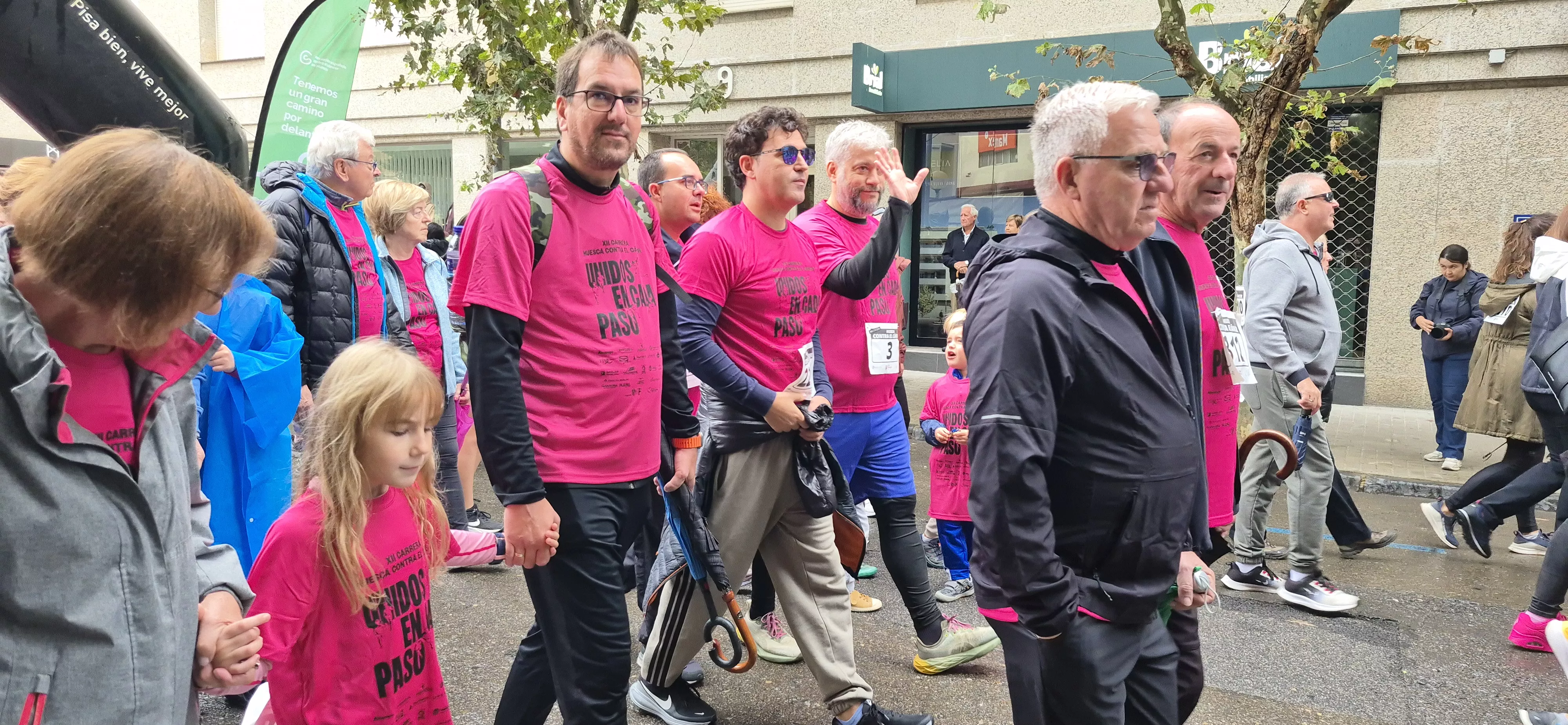 XII Carrera contra el cáncer de Huesca. Foto Myriam Martínez