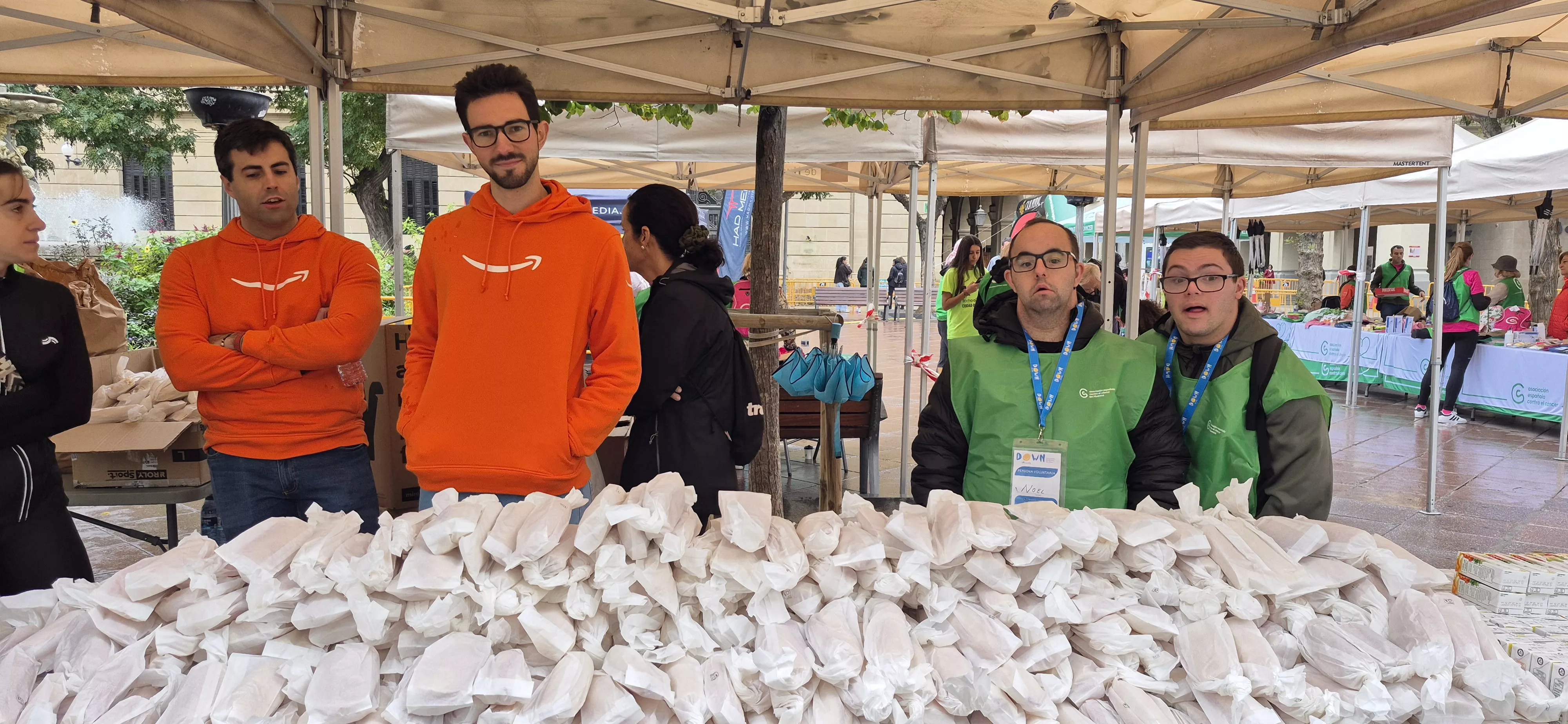 XII Carrera contra el cáncer de Huesca. Foto Myriam Martínez