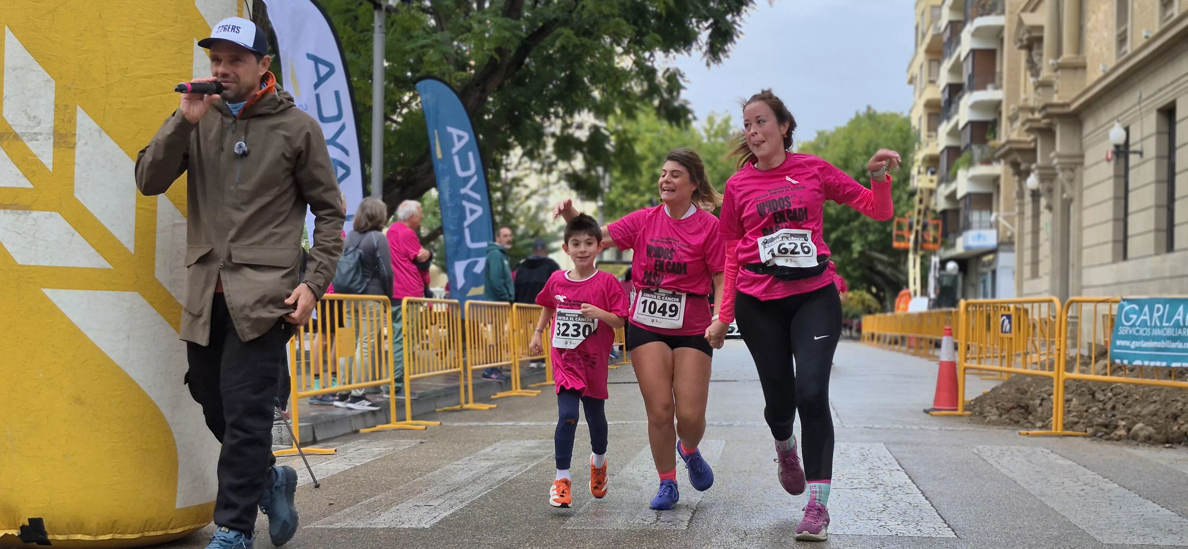 XII Carrera contra el cáncer de Huesca. Foto Myriam Martínez