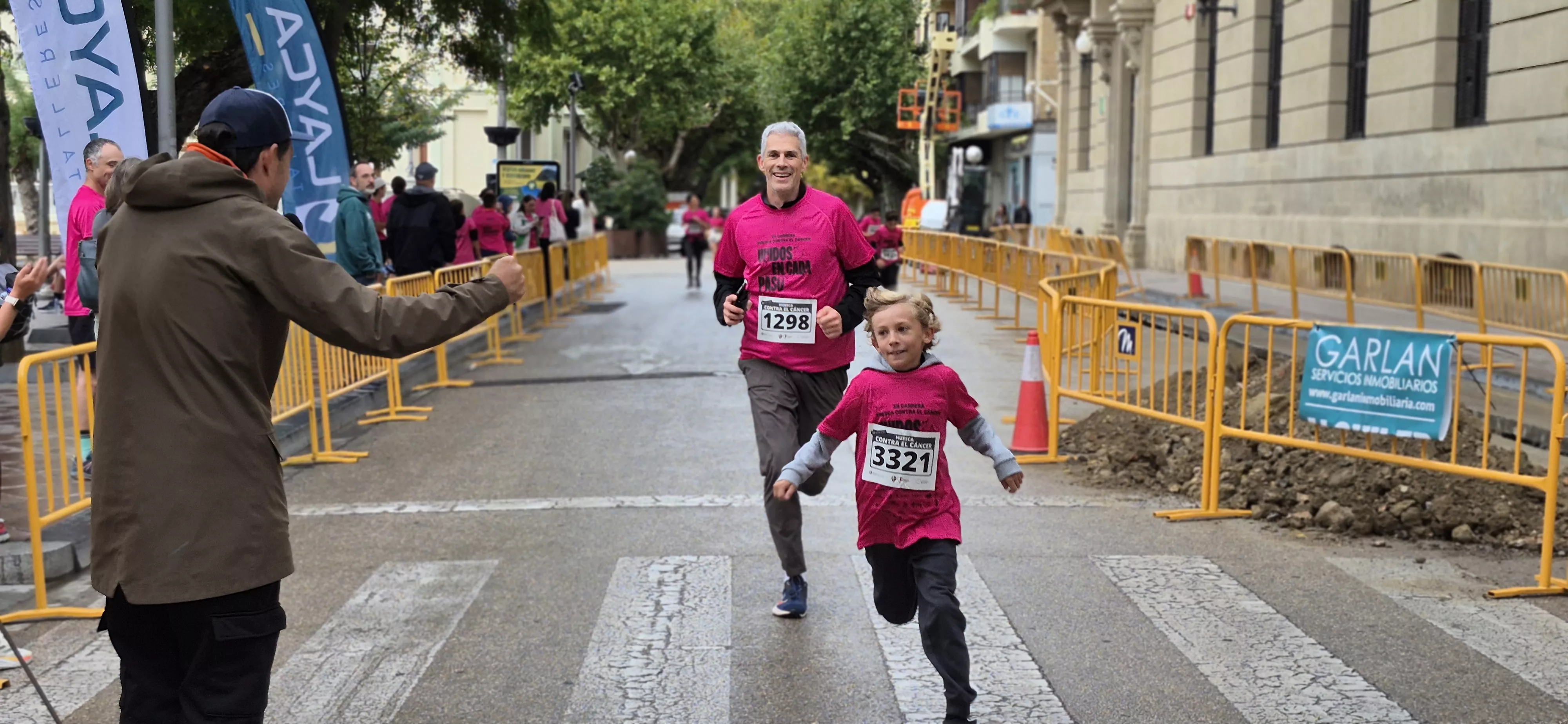 XII Carrera contra el cáncer de Huesca. Foto Myriam Martínez
