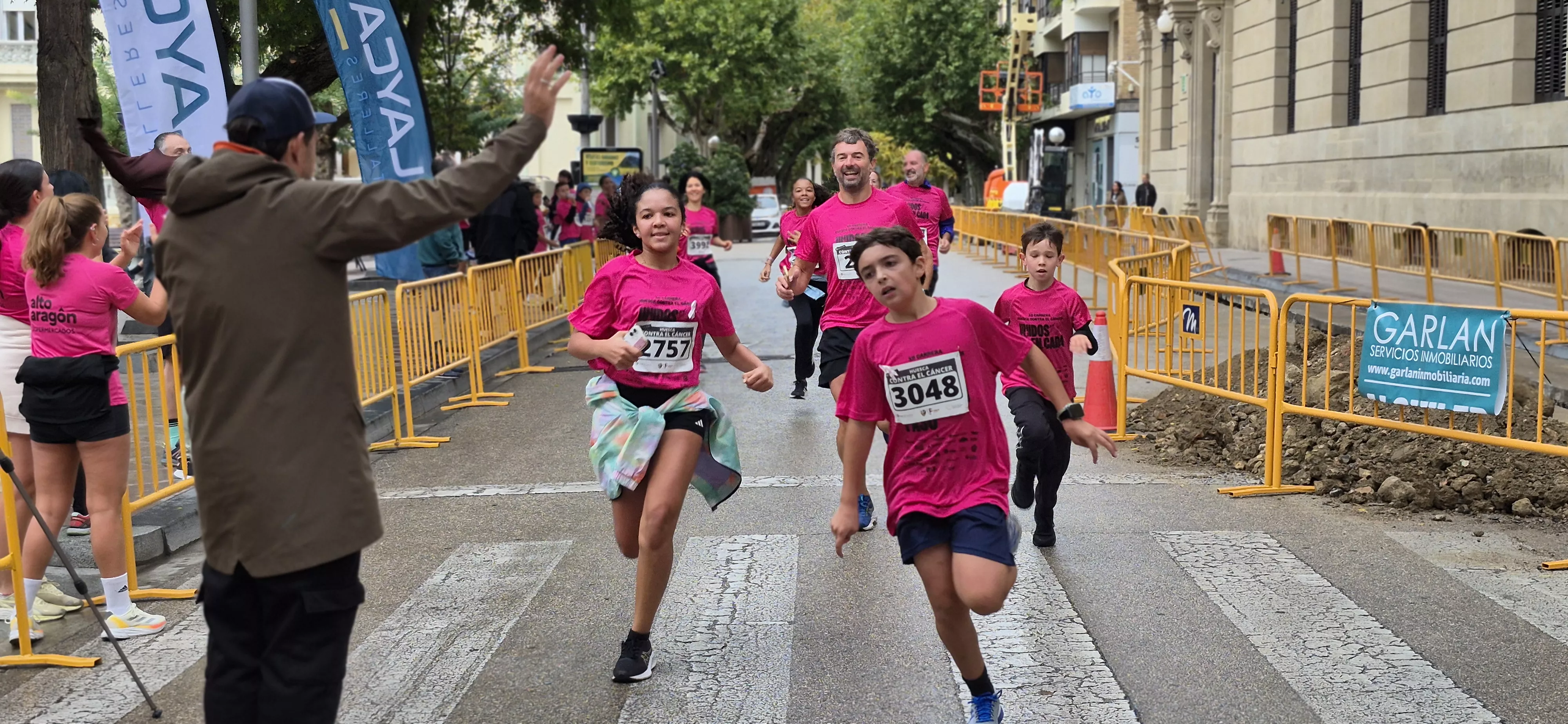 XII Carrera contra el cáncer de Huesca. Foto Myriam Martínez