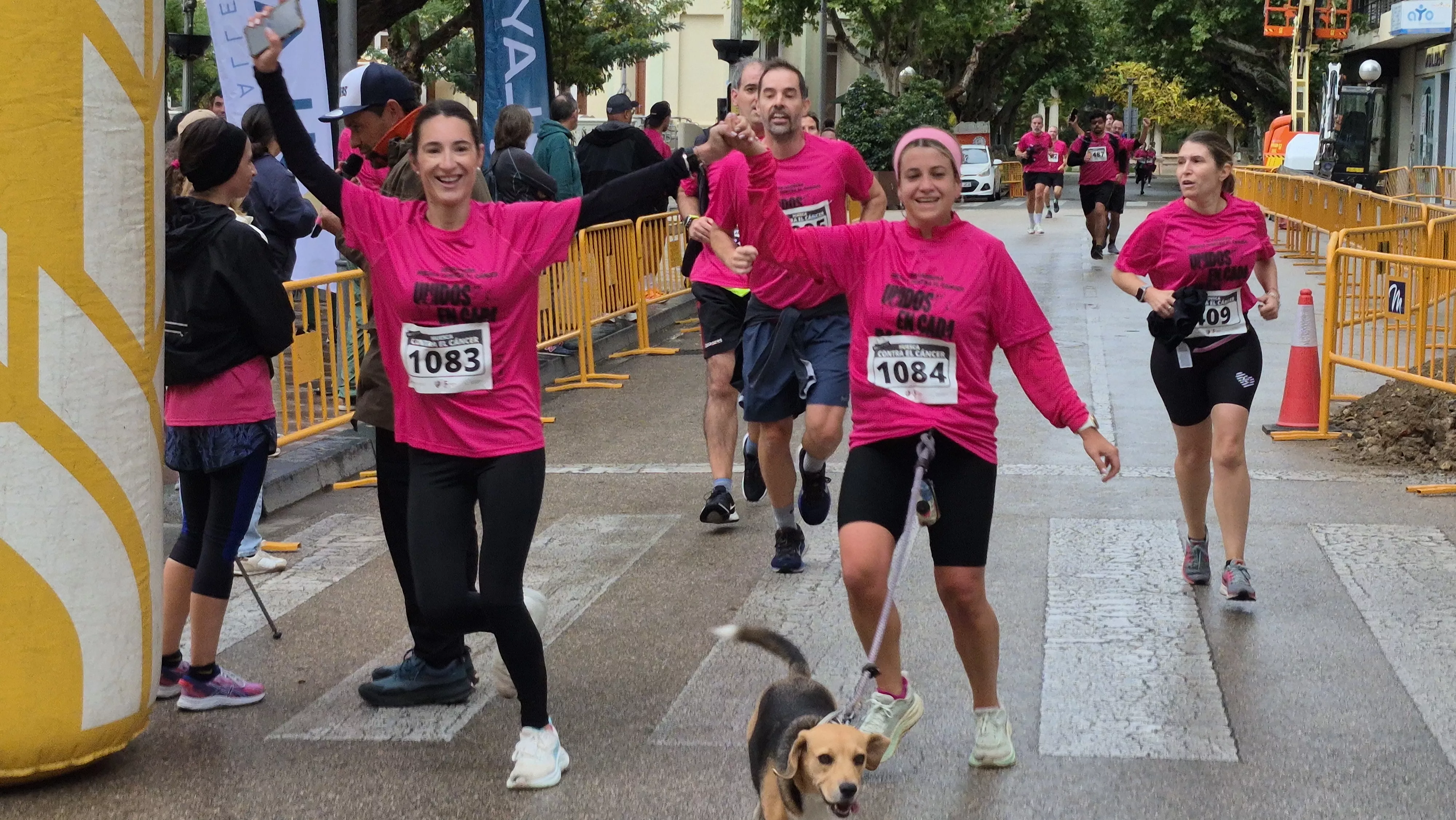 XII Carrera contra el cáncer de Huesca. Foto Myriam Martínez