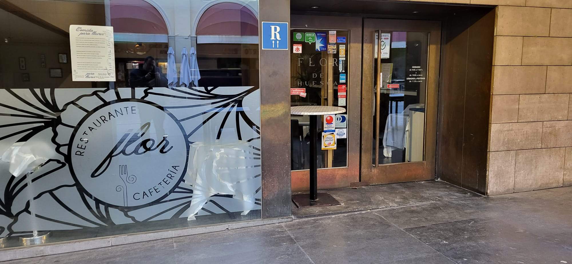 Restaurante Flor de Huesca, en los bajos del Palacio Provincial