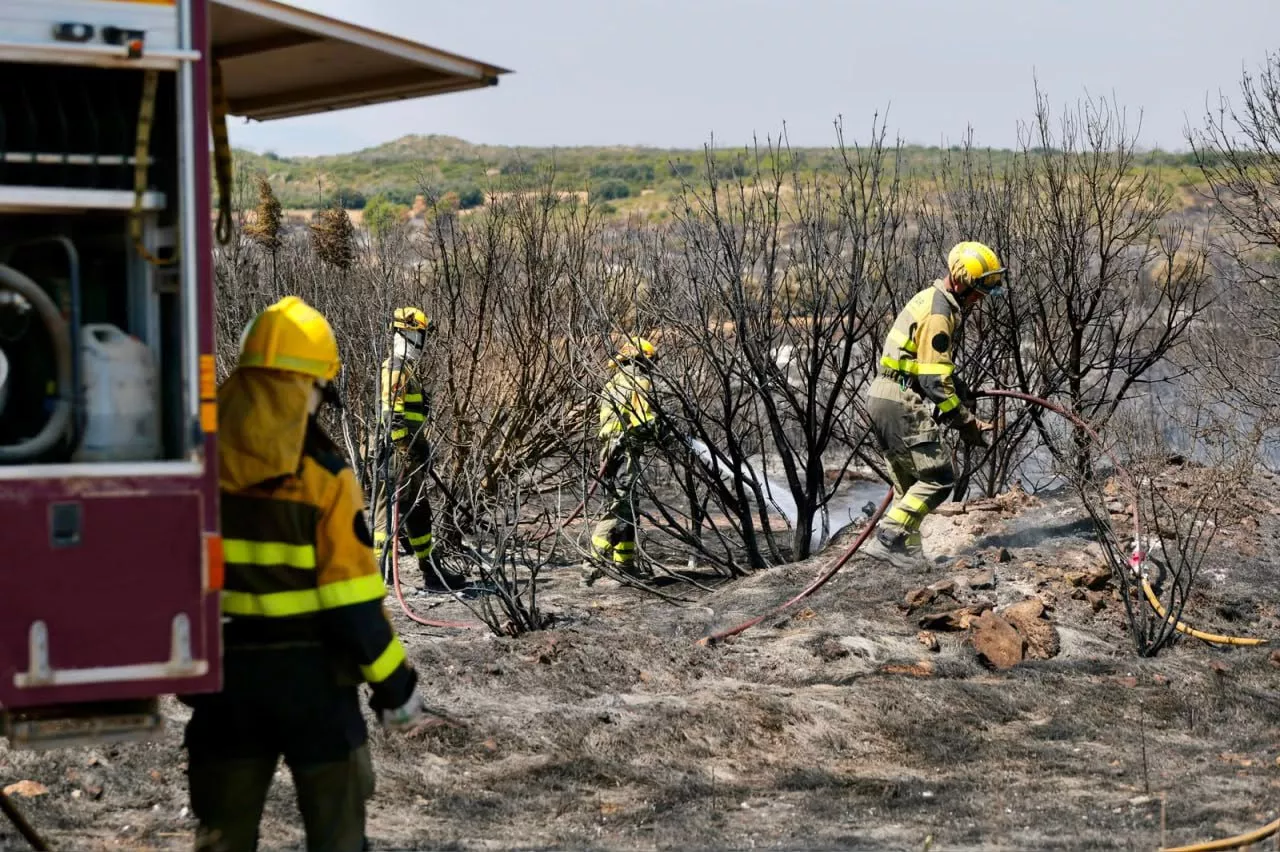 El Gobierno de Aragón tramita la contratación de equipos de protección para la extinción de incendios forestales.
