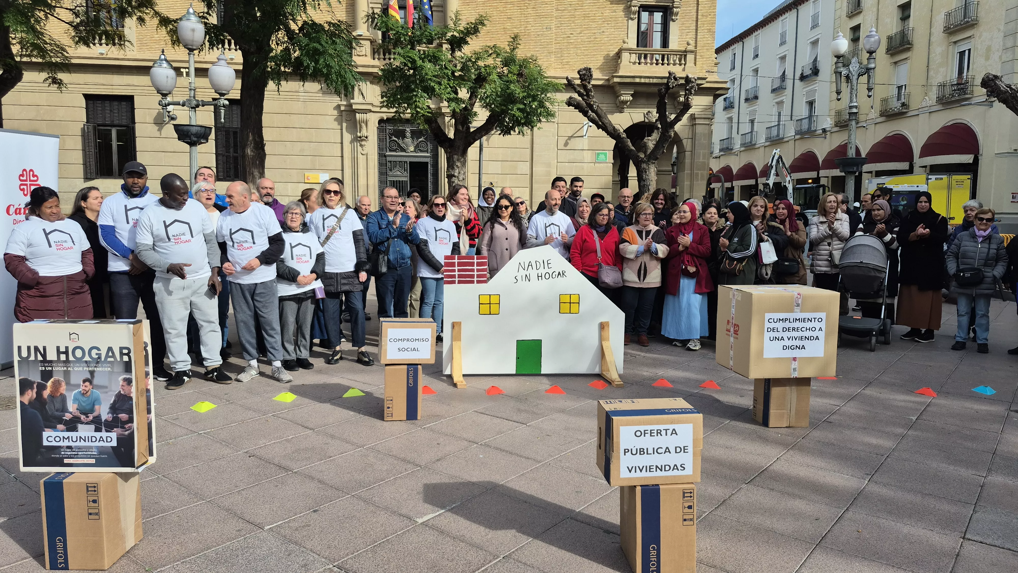 Acto de Cáritas Huesca con motivo del Día de las Personas sin Hogar. Foto Myriam Martínez