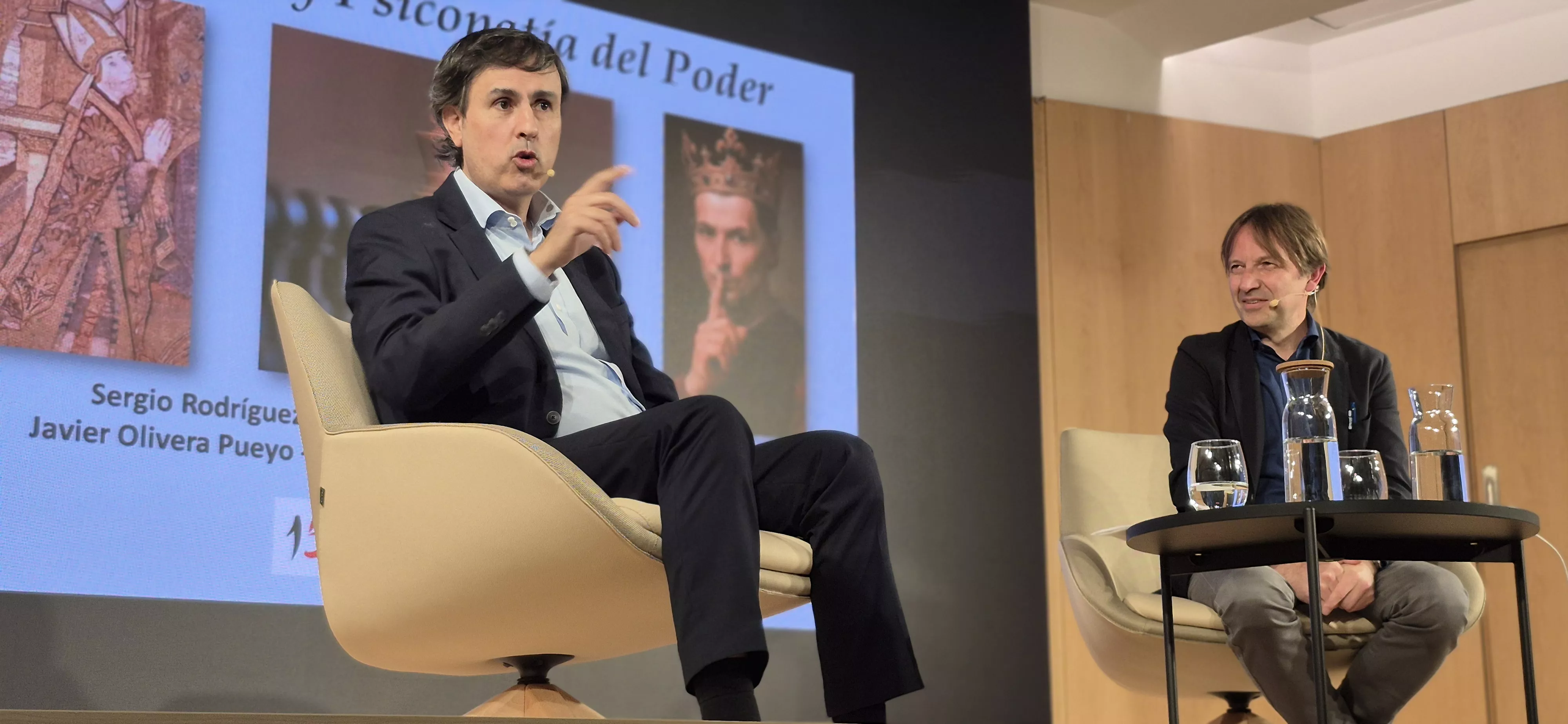 Sergio Rodríguez López-Ros y Javier Olivera en la Fundación Ibercaja. Foto Myriam Martínez
