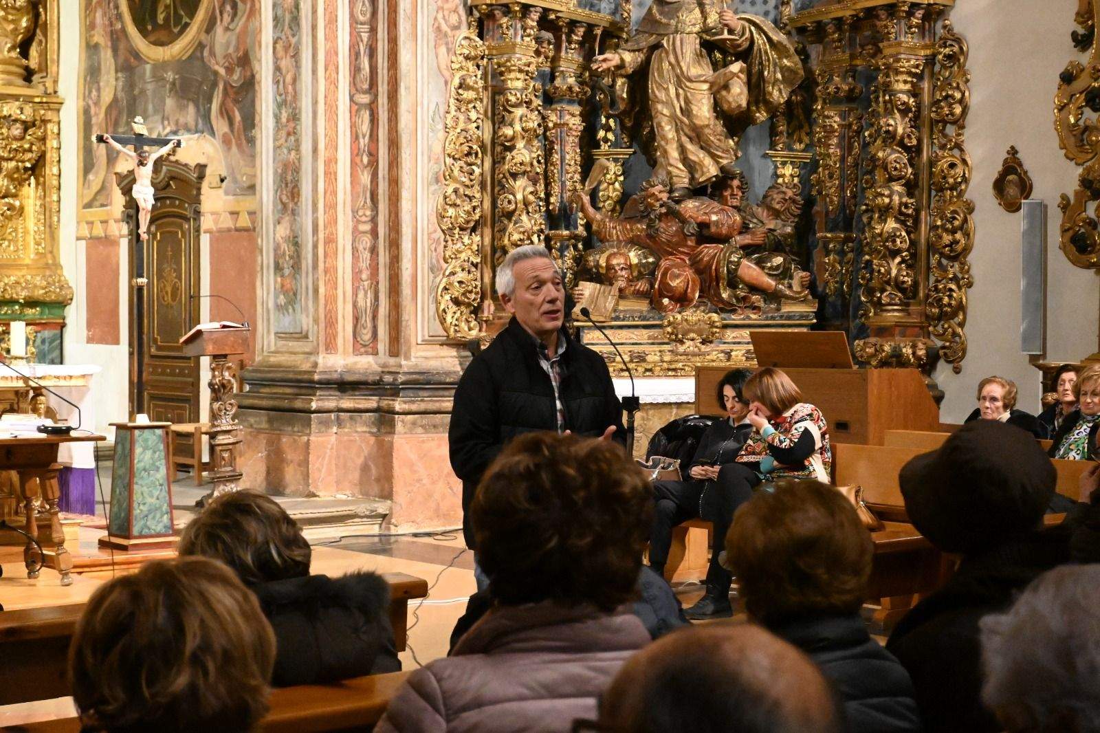 Última jornada de los ejercicios espirituales de Ángel Pérez en Huesca. Foto: Carlos Jalle