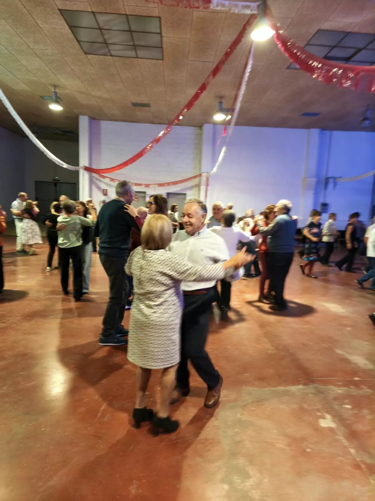Sácame a Bailar edición otoño en el Barrio de San Lorenzo de Huesca. Fotos Pepe López