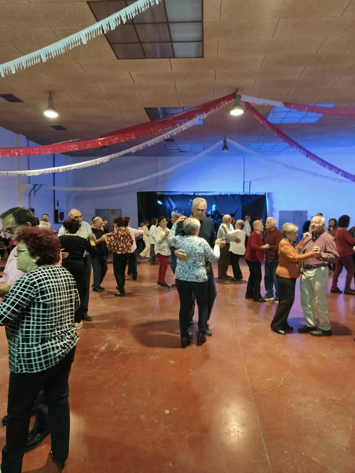 Sácame a Bailar edición otoño en el Barrio de San Lorenzo de Huesca. Fotos Pepe López