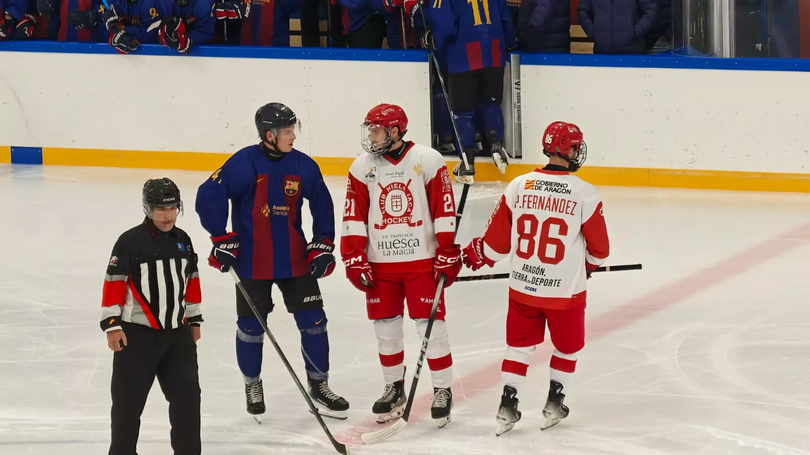El Club Hielo Jaca arrolló al Barcelona. Foto: CHJ/Toni Blanco