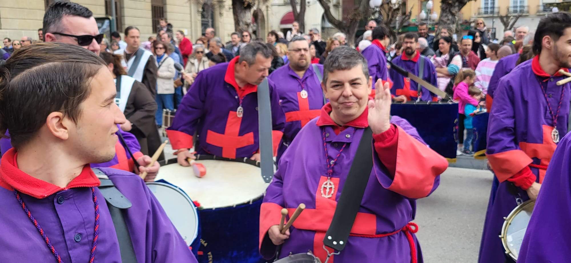 Encuentro en la Plaza de Navarra del Certamen de Bandas de Huesca