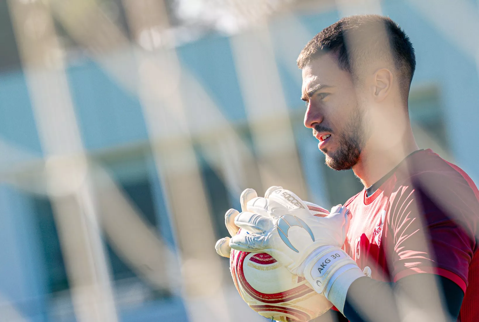 Álvaro Killane disputará sus primeros minutos con el Huesca en competición oficial este miércoles. Foto: SD Huesca