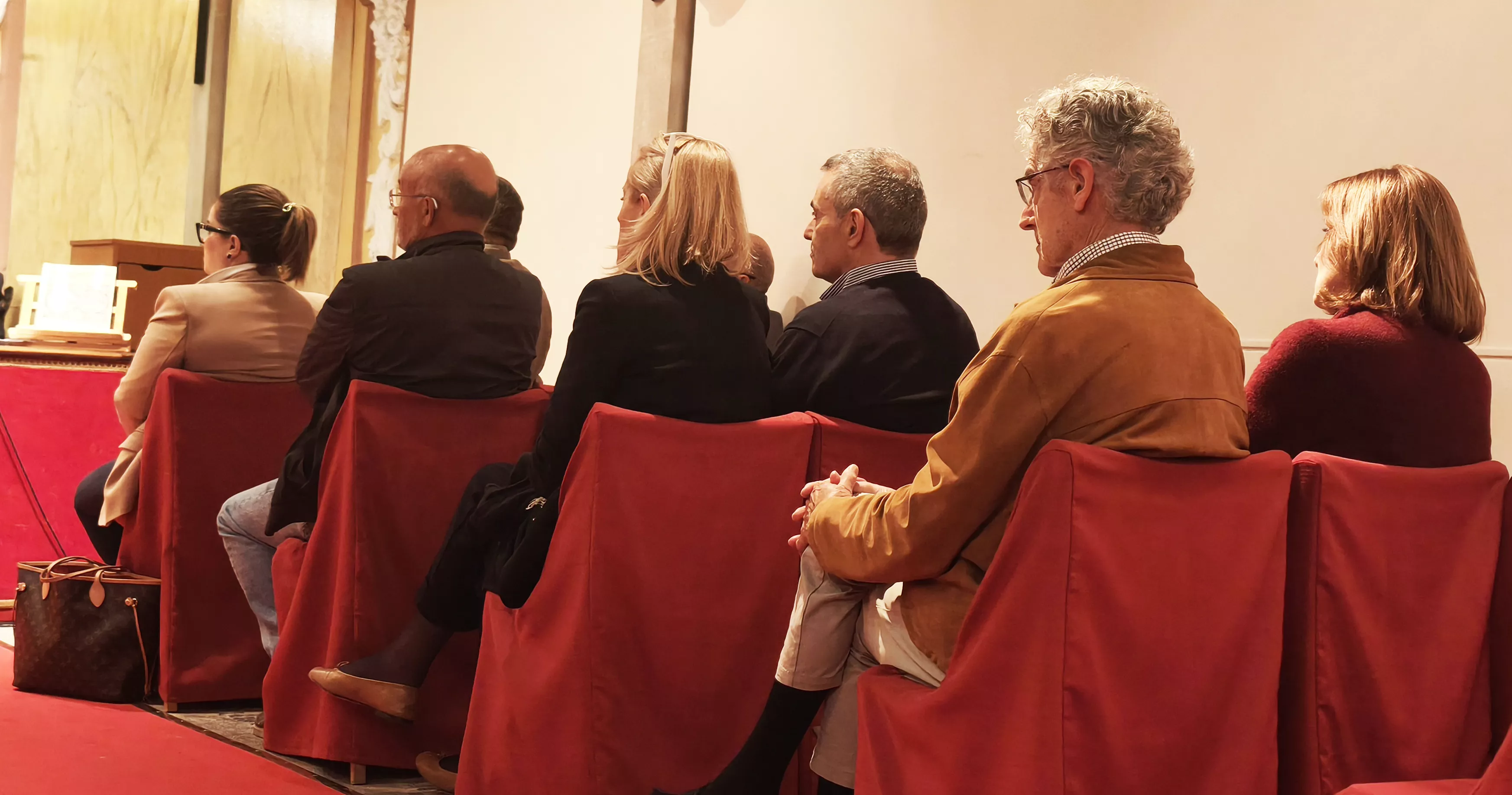 Presentación del libro de Joaquín Abos en el Colegio Imperial de Santiago. Foto María José Sampietro Brosed