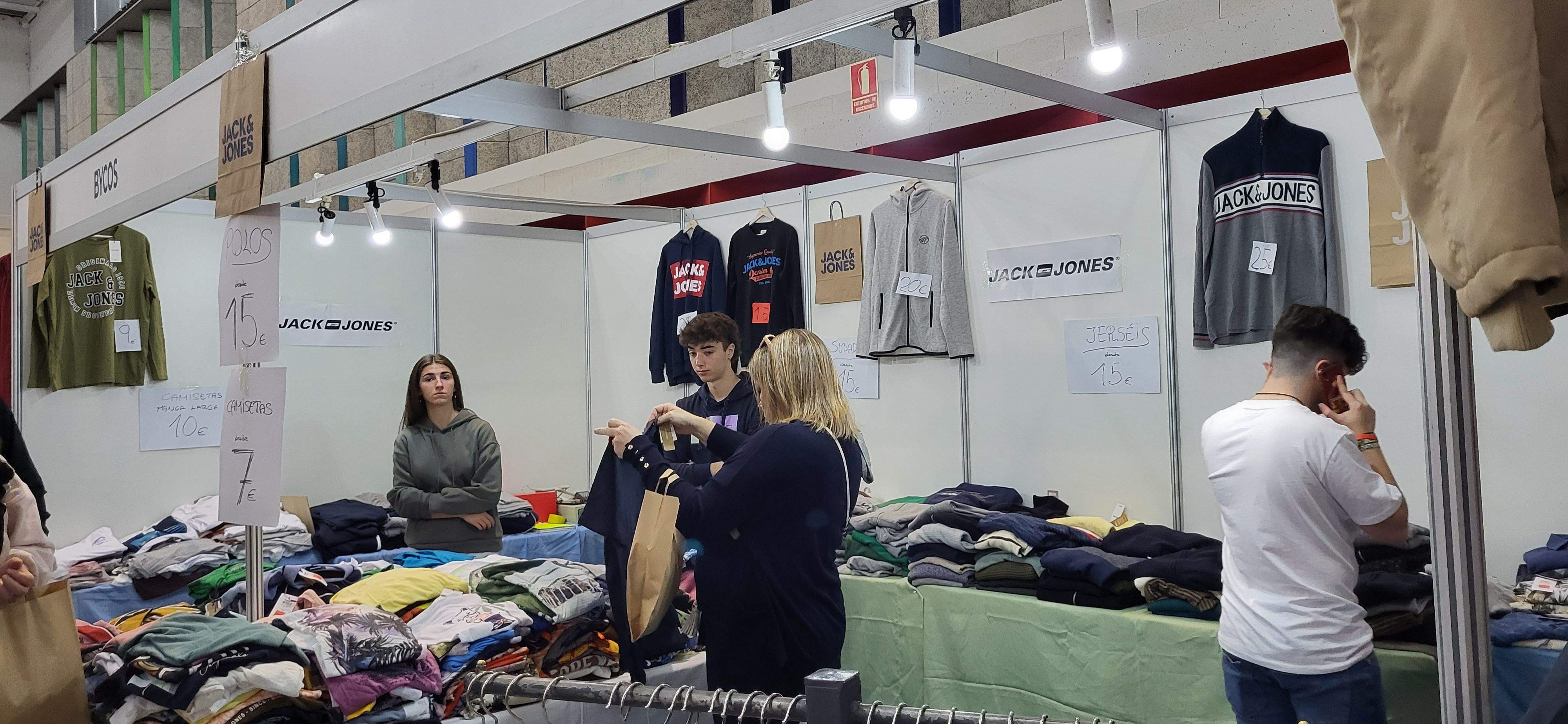 Feria del Stock del Comercio de Huesca. Foto: Mercedes Manterola