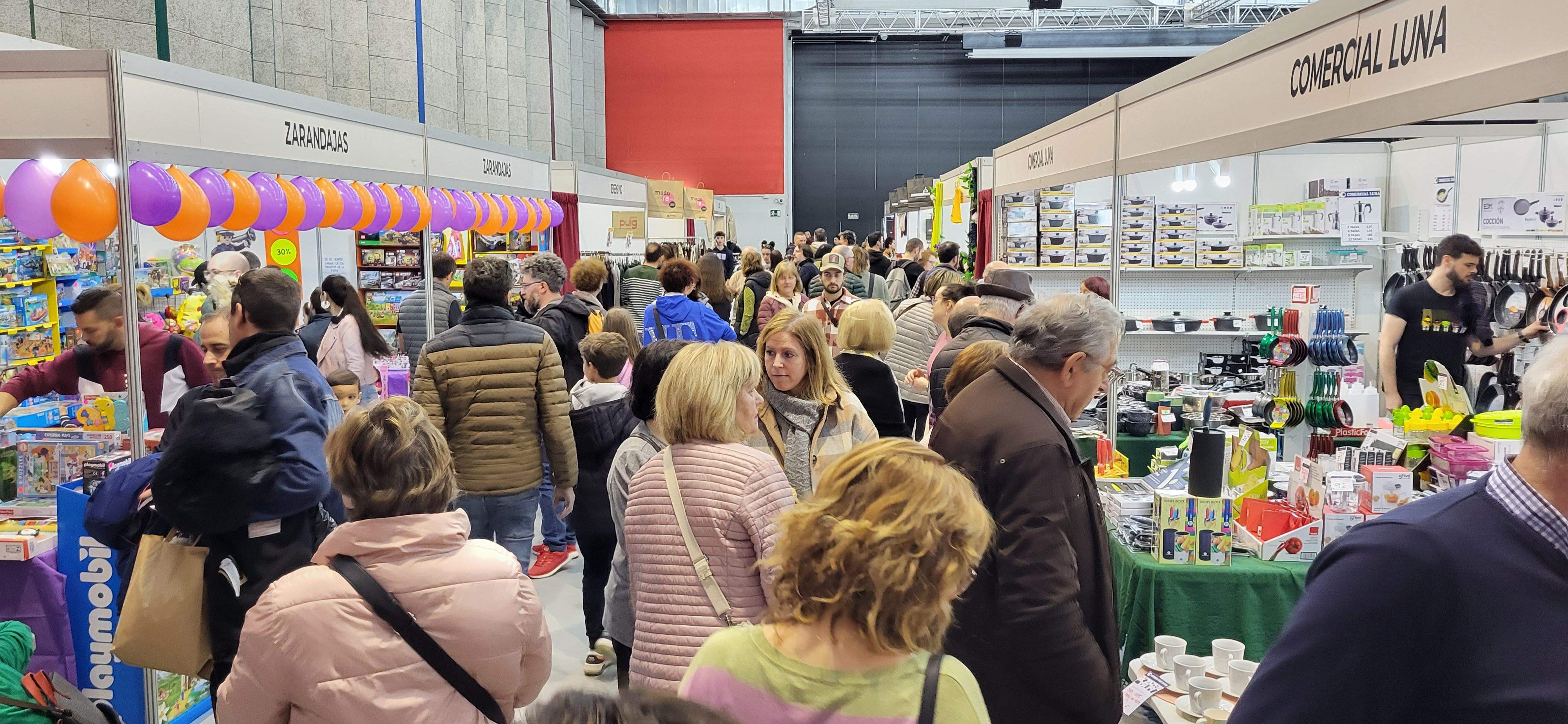 Feria del Stock del Comercio de Huesca. Foto: Mercedes Manterola
