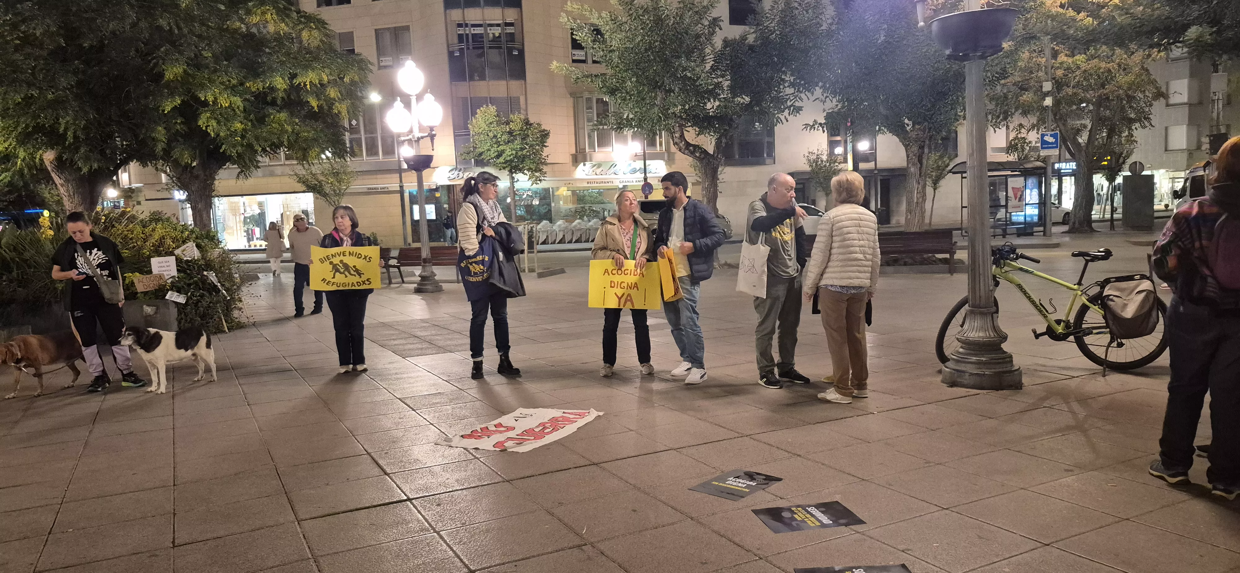 Acto contra el racismo en Ceuta de Aministía Internacional y Bienvenidos Refugiados. Foto Myriam Martínez