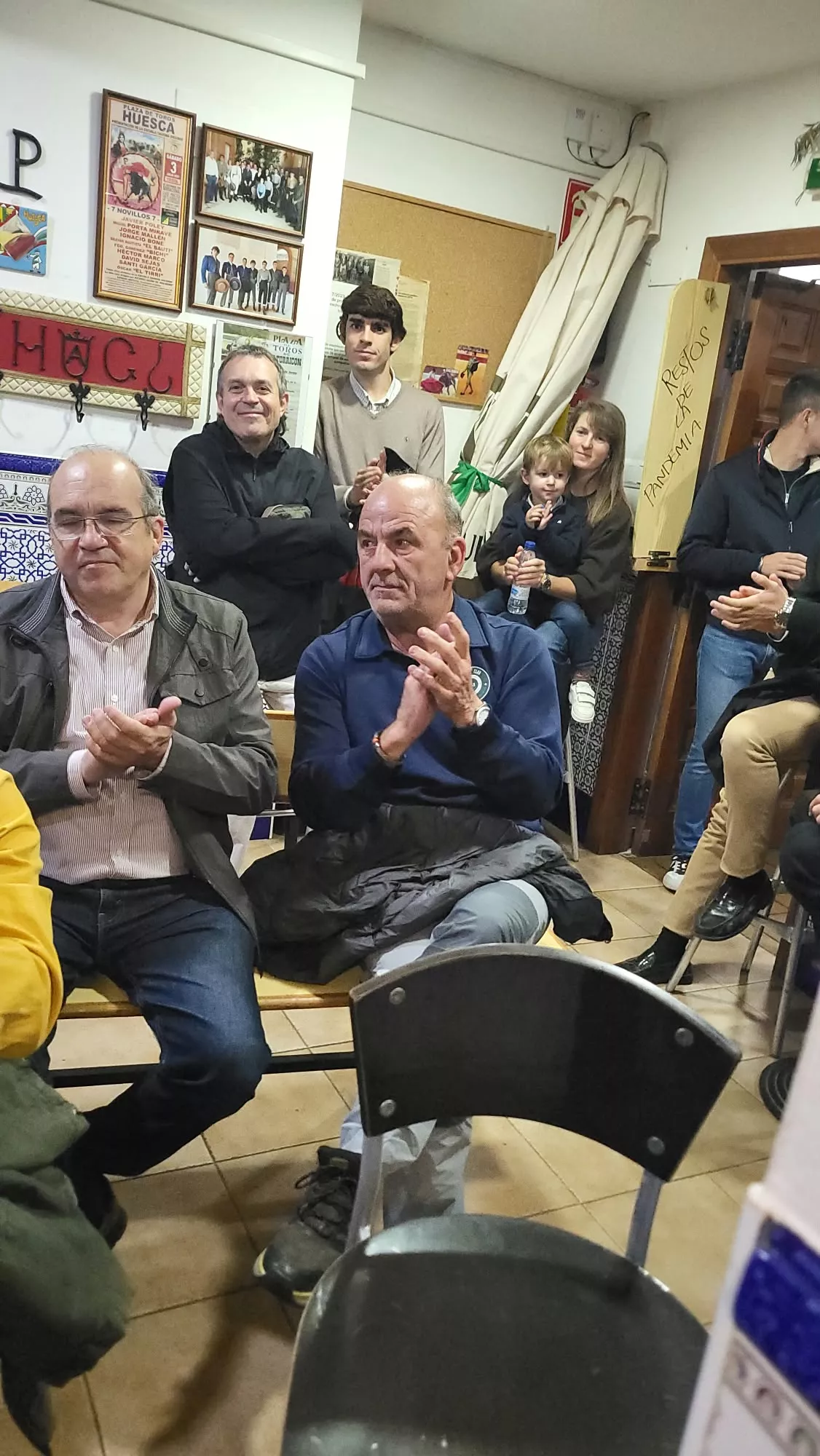 Homenaje de la Peña Taurina Oscense a Tomás Luna en el 25 aniversario de su alternativa