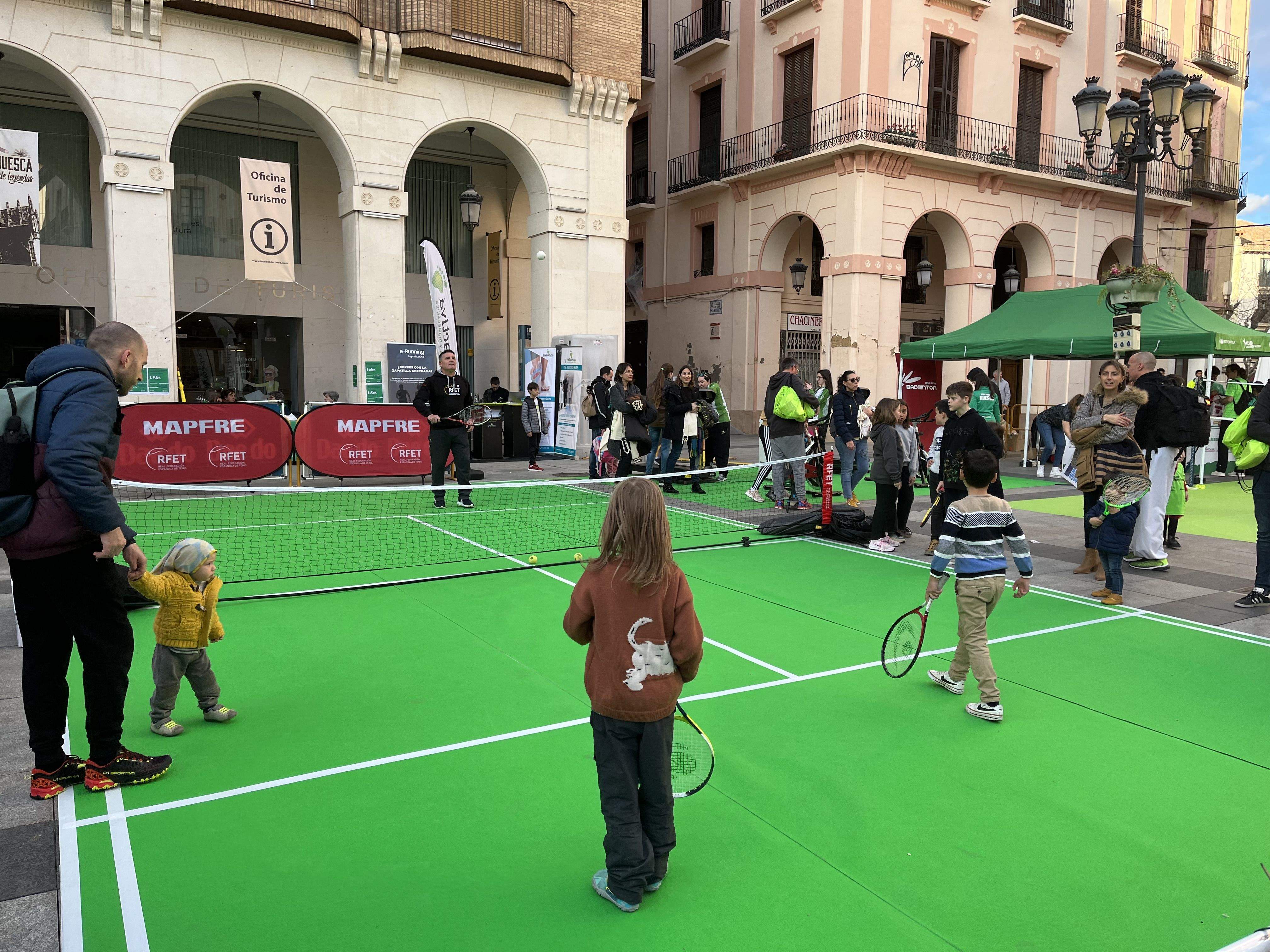 Tenis. Foto: A. Mora