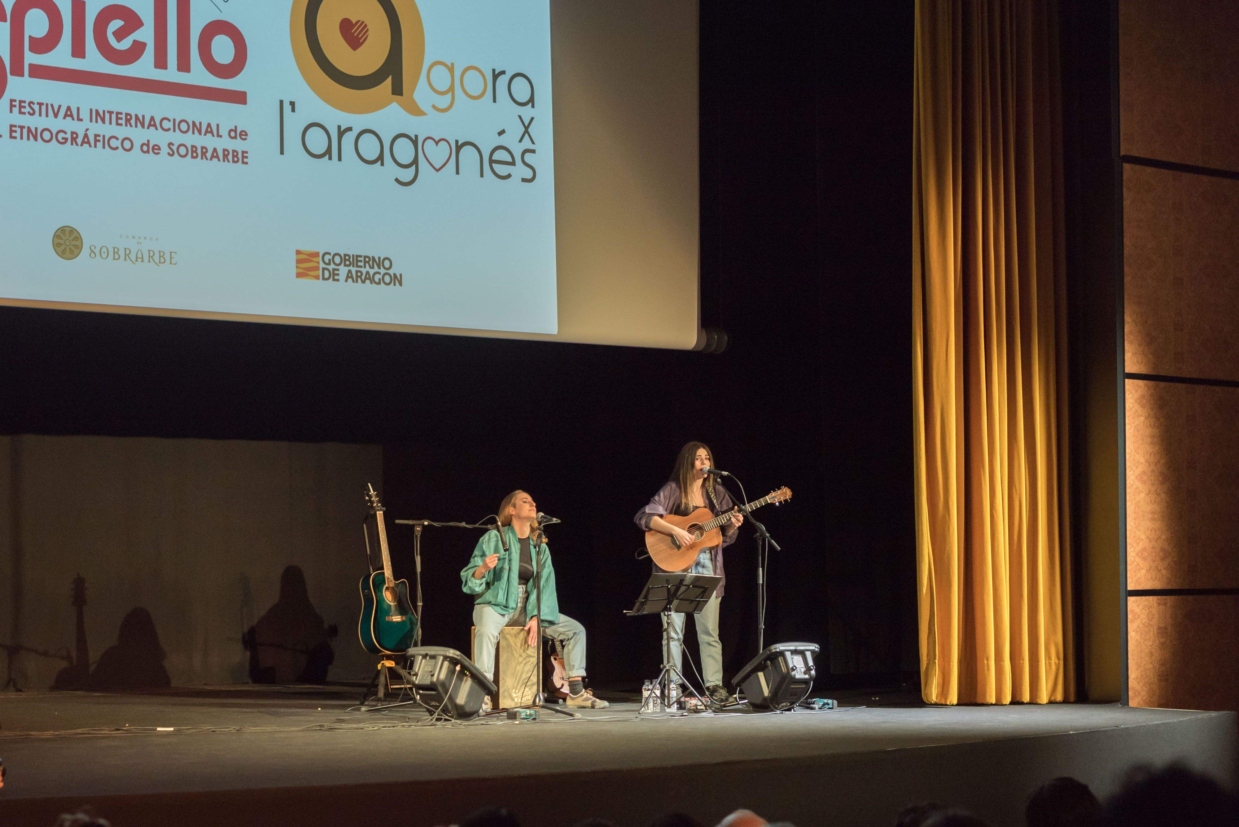 Actuación de Ixeya.