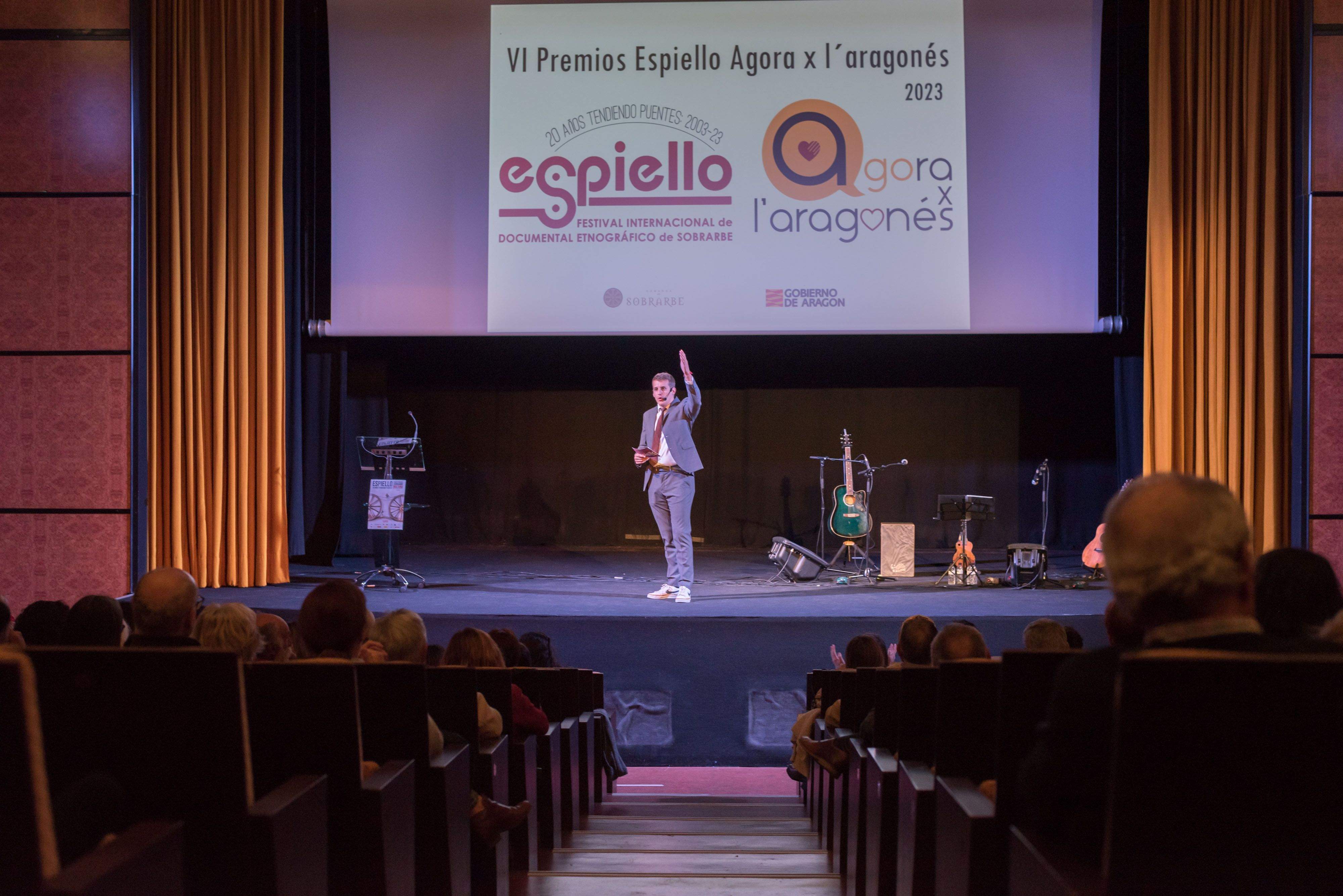  Jorge Pueyo ha actuado de presentador.