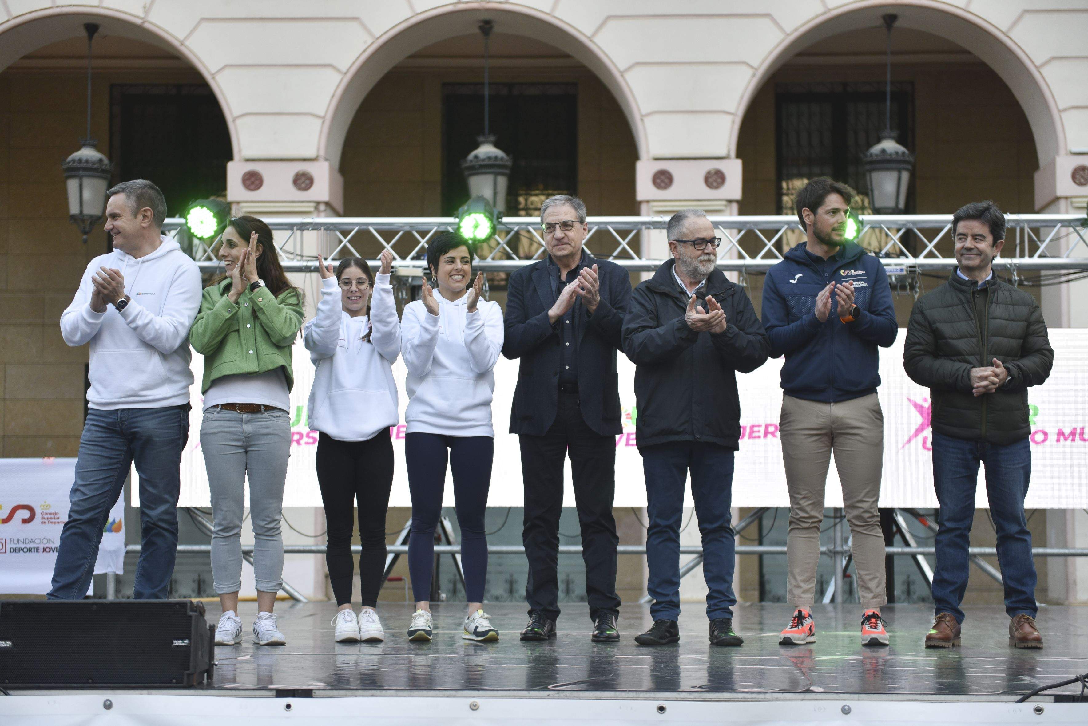Tour Universo Mujer en Huesca. Foto Verónica Lacasa