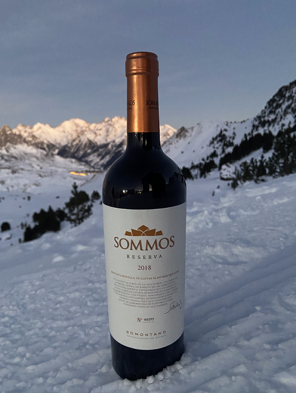 Sommos Reserva 2018, premiada en Mundus Vini
