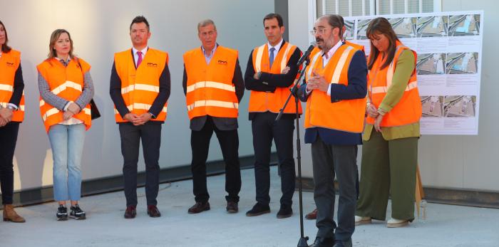 Obras del nuevo centro de salud de Barbastro. Foto DGA
