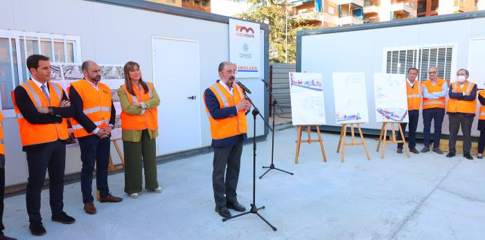 Obras del nuevo centro de salud de Barbastro. Foto DGA