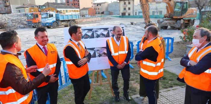Obras del nuevo centro de salud de Barbastro. Foto DGA