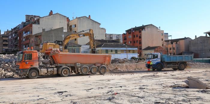 Obras del nuevo centro de salud de Barbastro. Foto DGA
