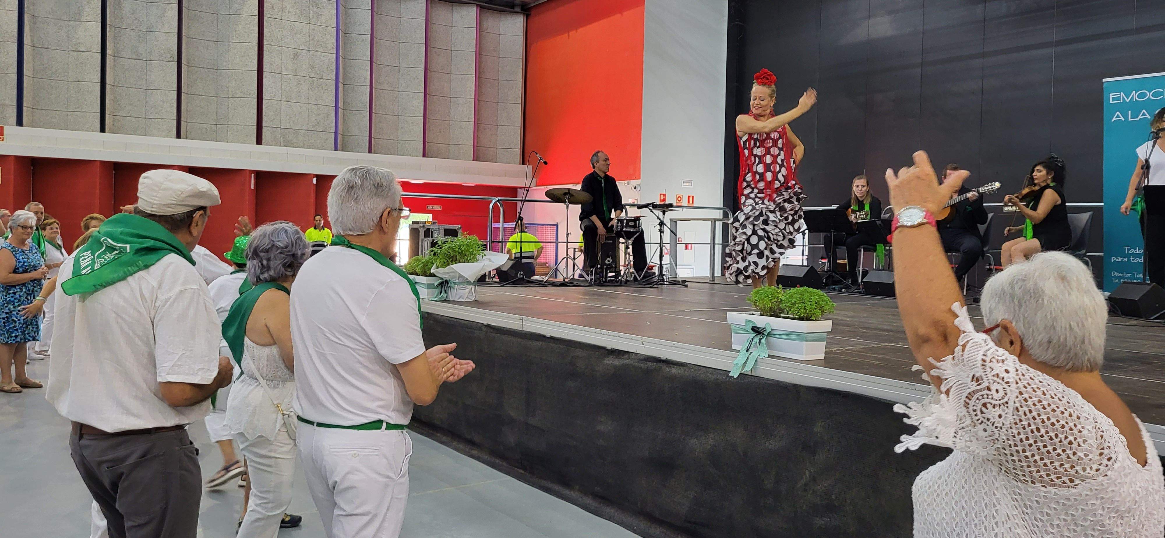 Homenaje de Huesca a los mayores