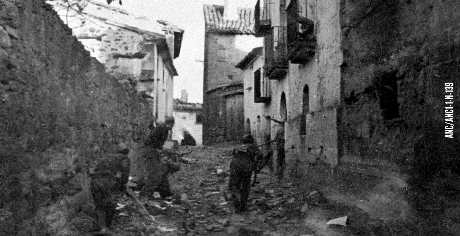 Imagen del cartel que anuncia las jornadas históricas de Siétamo. Imagen del cartel que anuncia las jornadas históricas de Siétamo.