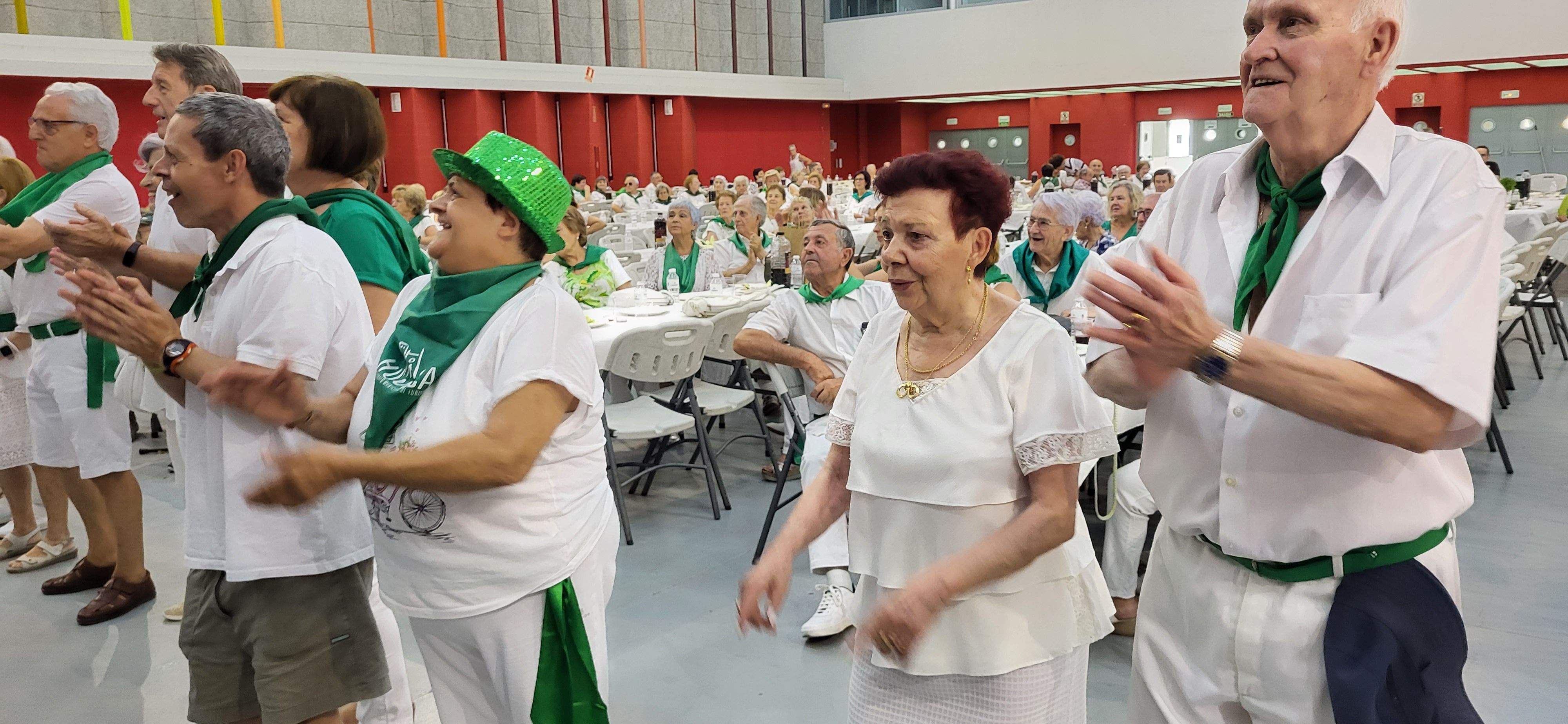 Homenaje de Huesca a los mayores