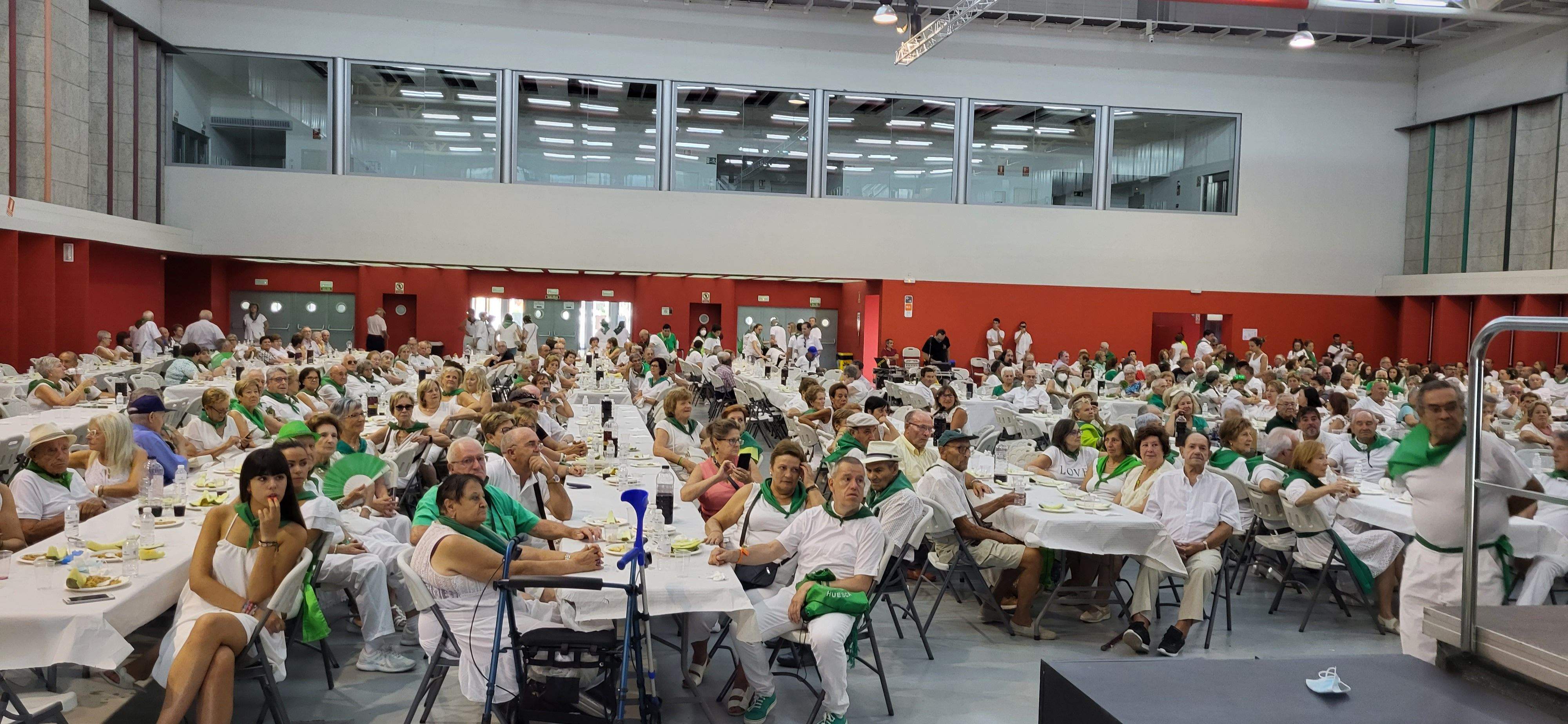 Homenaje de Huesca a los mayores