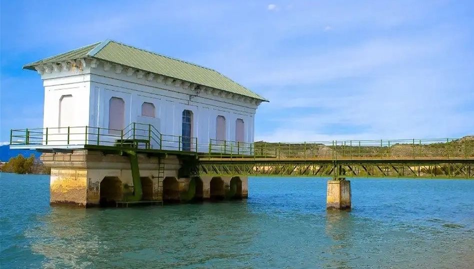 El pantano de La Sotonera en Huesca.