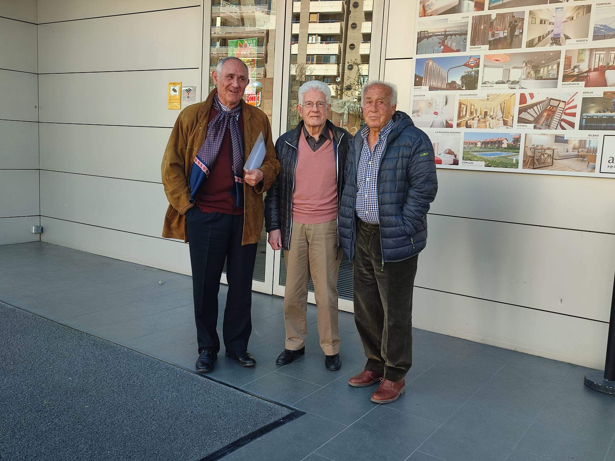 José María Morlan, Raimundo Bambó y Ricardo Lapetra.