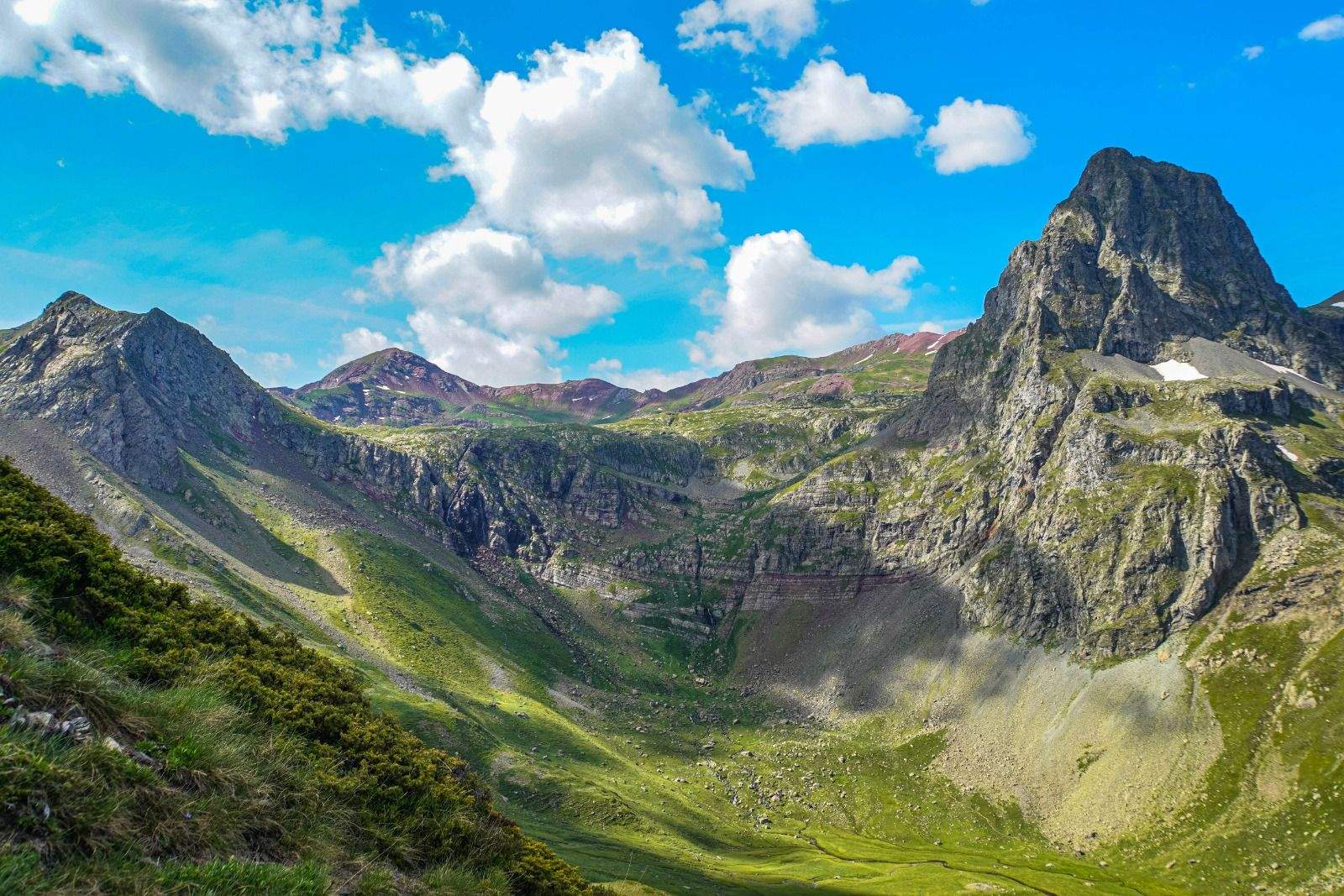 Ecologistas recurren la declaración de la unión de estaciones como inversión de interés general.
