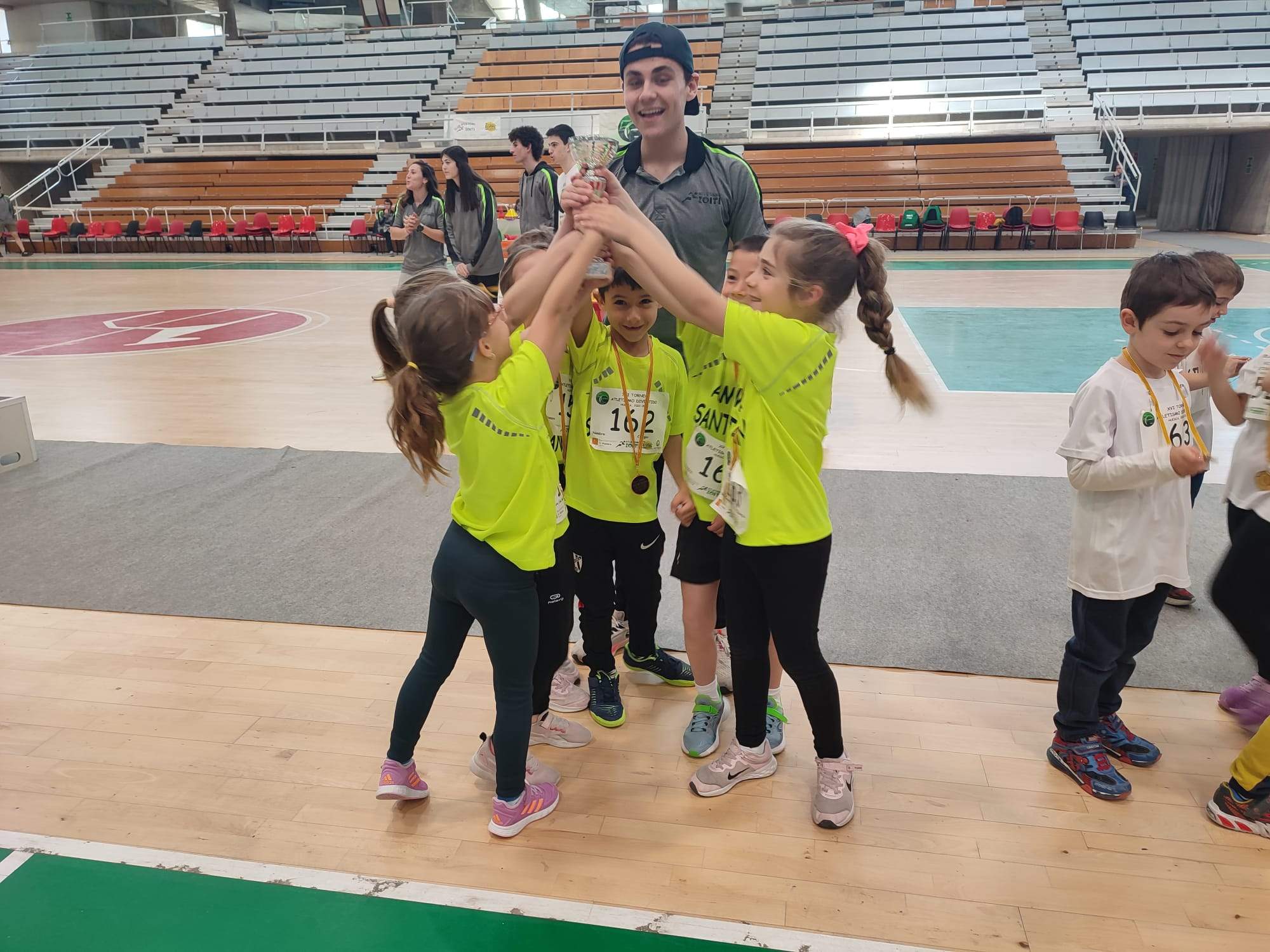 Atletismo Divertido. Final 1º y 2º 