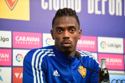 Jair Amador, del Real Zaragoza y ex del Huesca. Ha llevado las dos camisetas Jair Amador, del Real Zaragoza y ex del Huesca. Ha llevado las dos camisetas