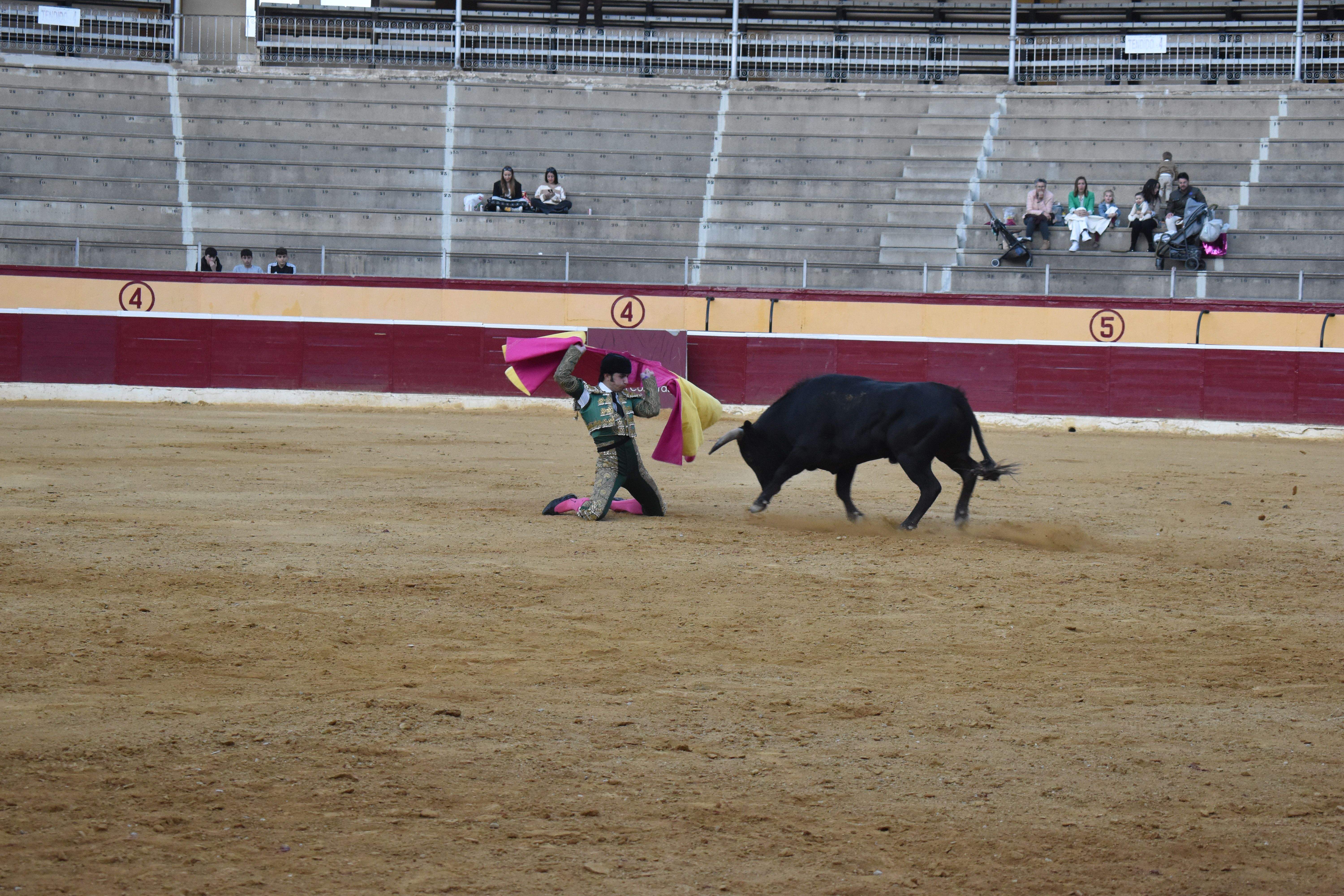 Novillada en Huesca. Foto Carlos Jalle