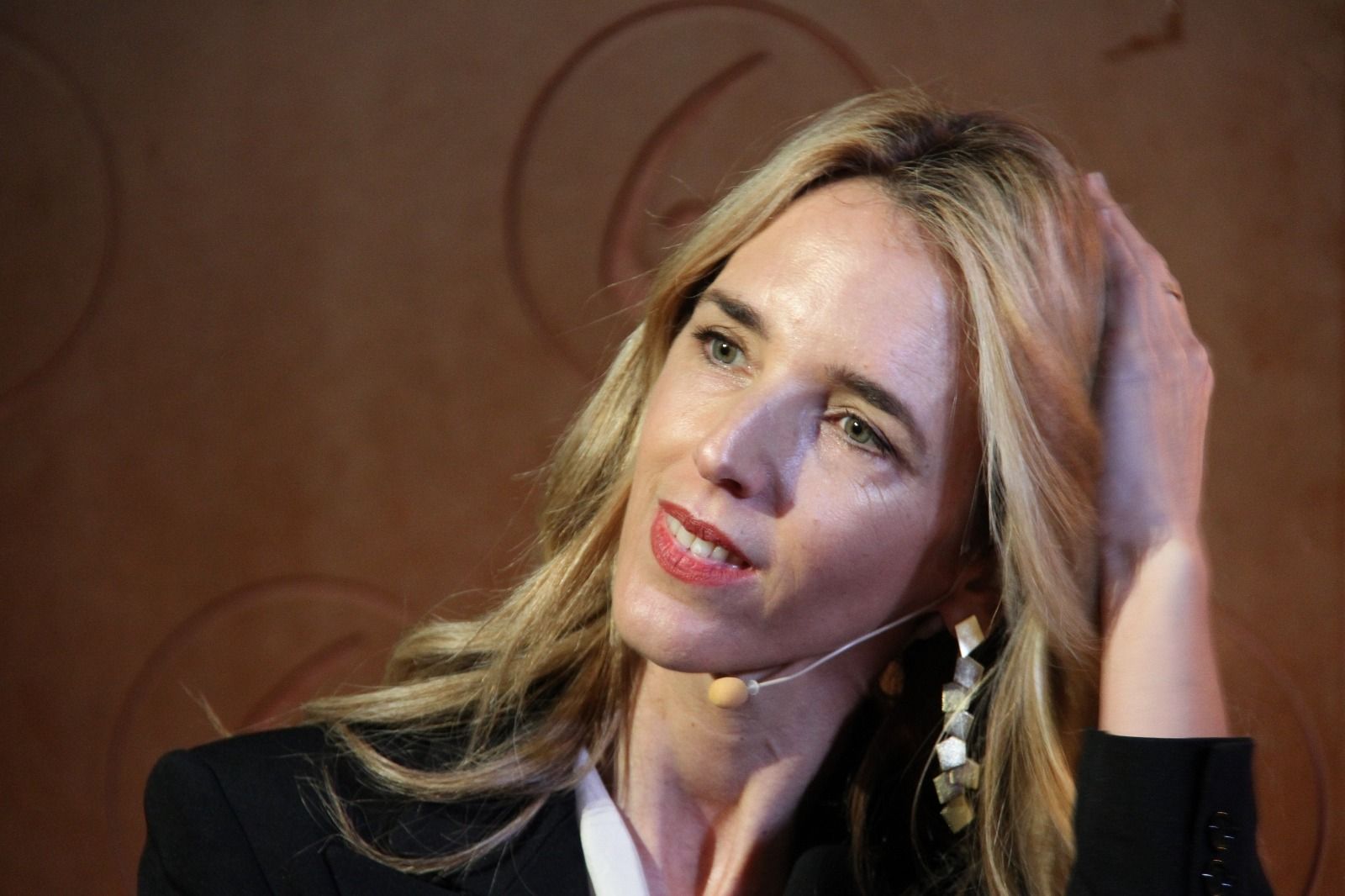 Cayetana Alvarez de Toledo en Huesca