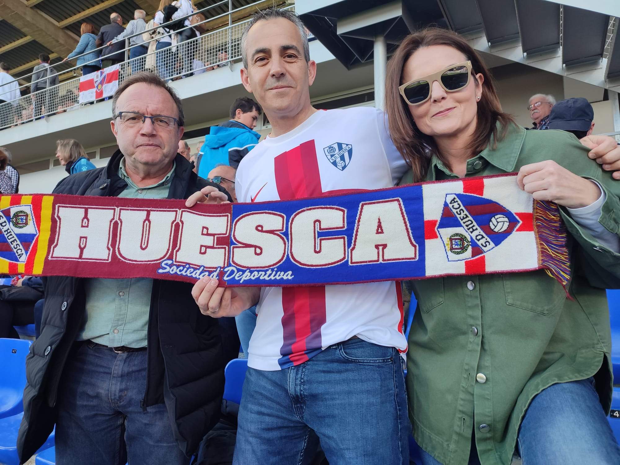 Photocall en El Alcoraz, todos a disfrutar del derbi