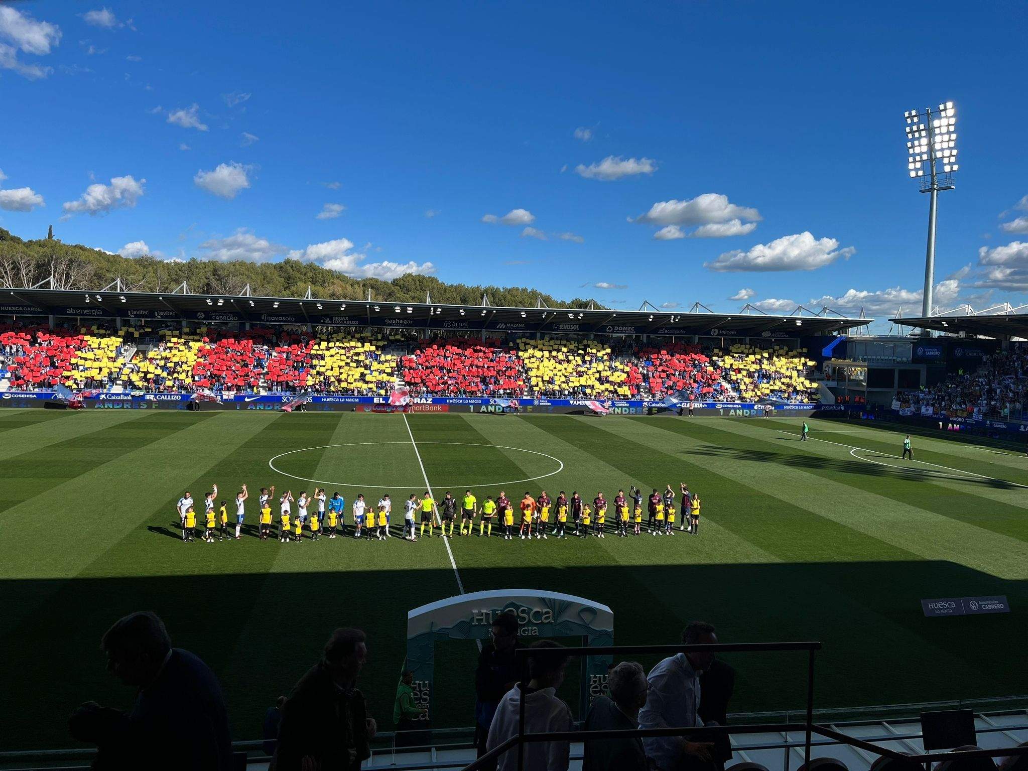 Photocall en El Alcoraz, todos a disfrutar del derbi