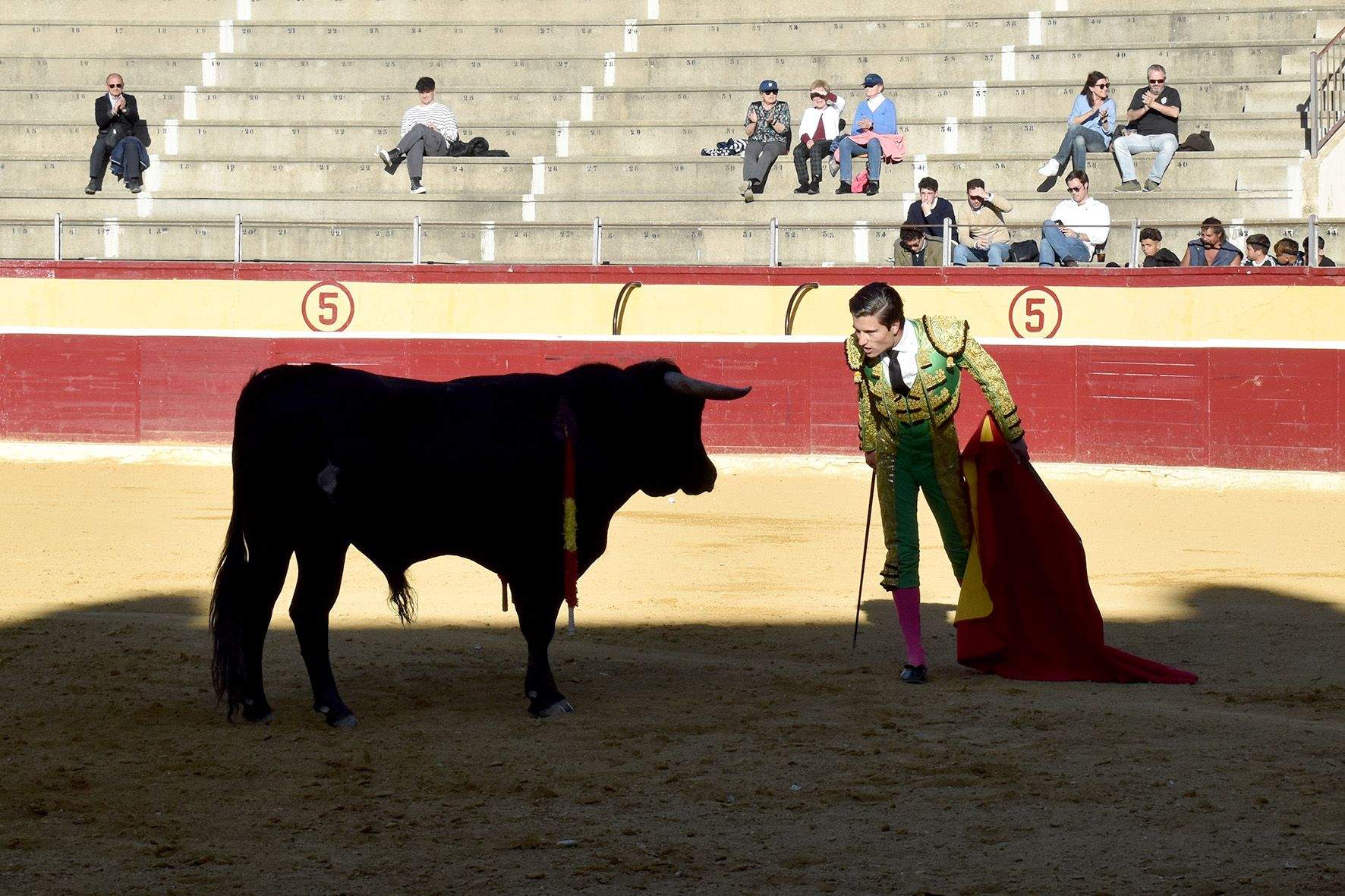 Novillada en Huesca. Foto Carlos Jalle 