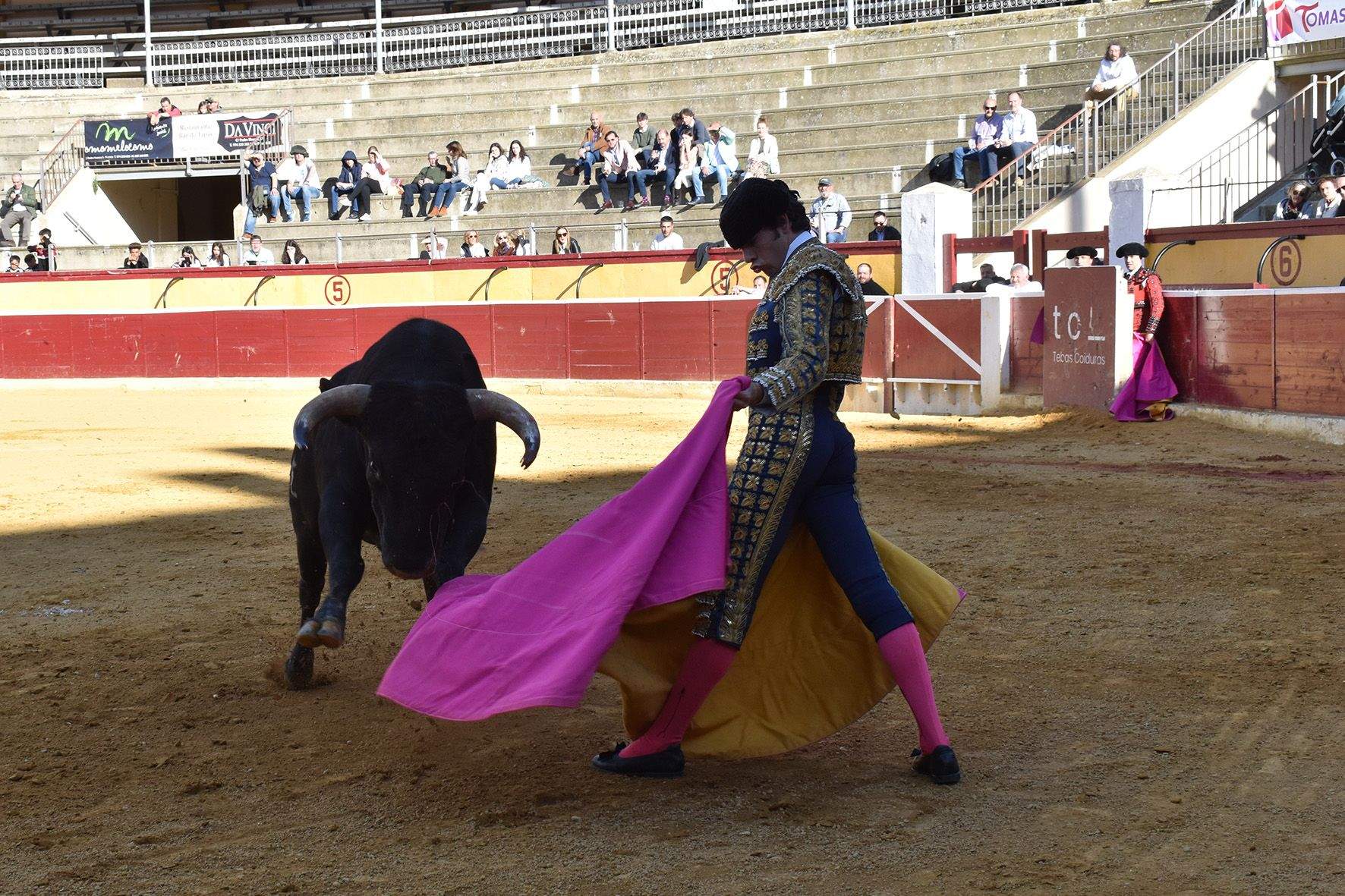 Novillada en Huesca. Foto Carlos Jalle 